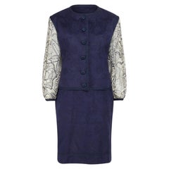 1990 Zandra Rhodes, abito con gonna a maniche a campana in jacquard color navy