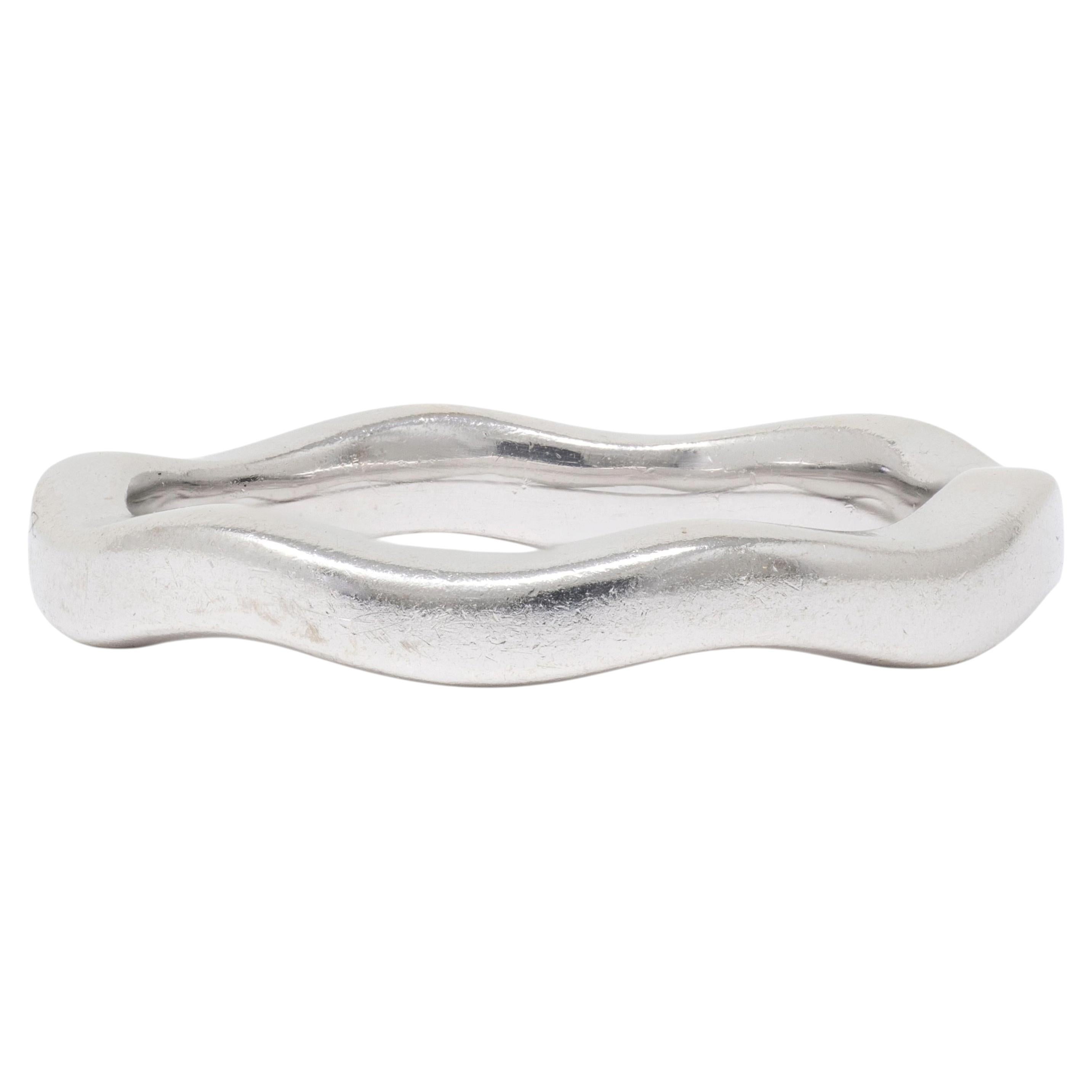 1990's 14 Karat White Gold Vintage Squiggle Band Ring