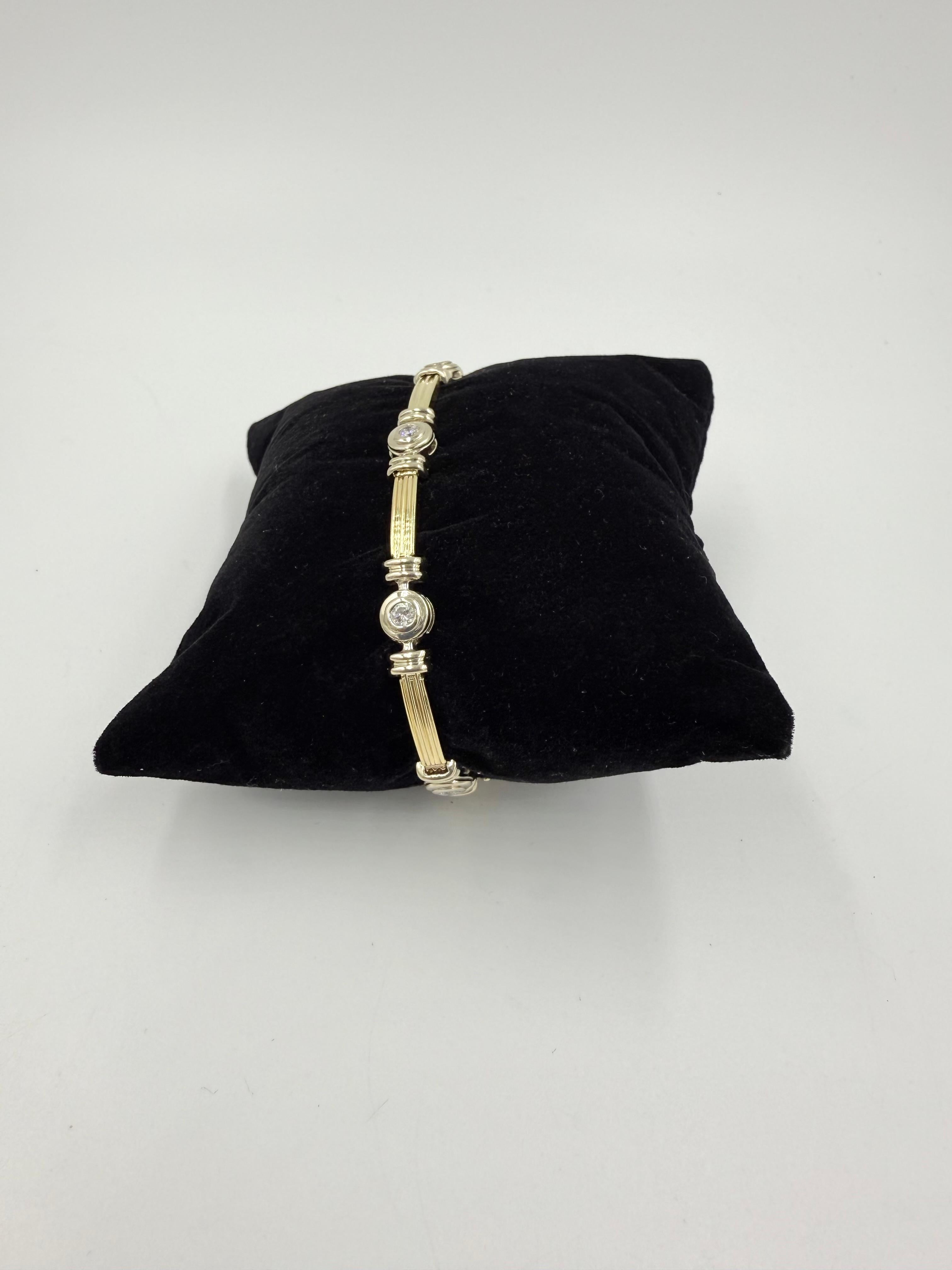 1990er Jahre 14k zweifarbiges Diamantarmband für Damen oder Herren im Angebot