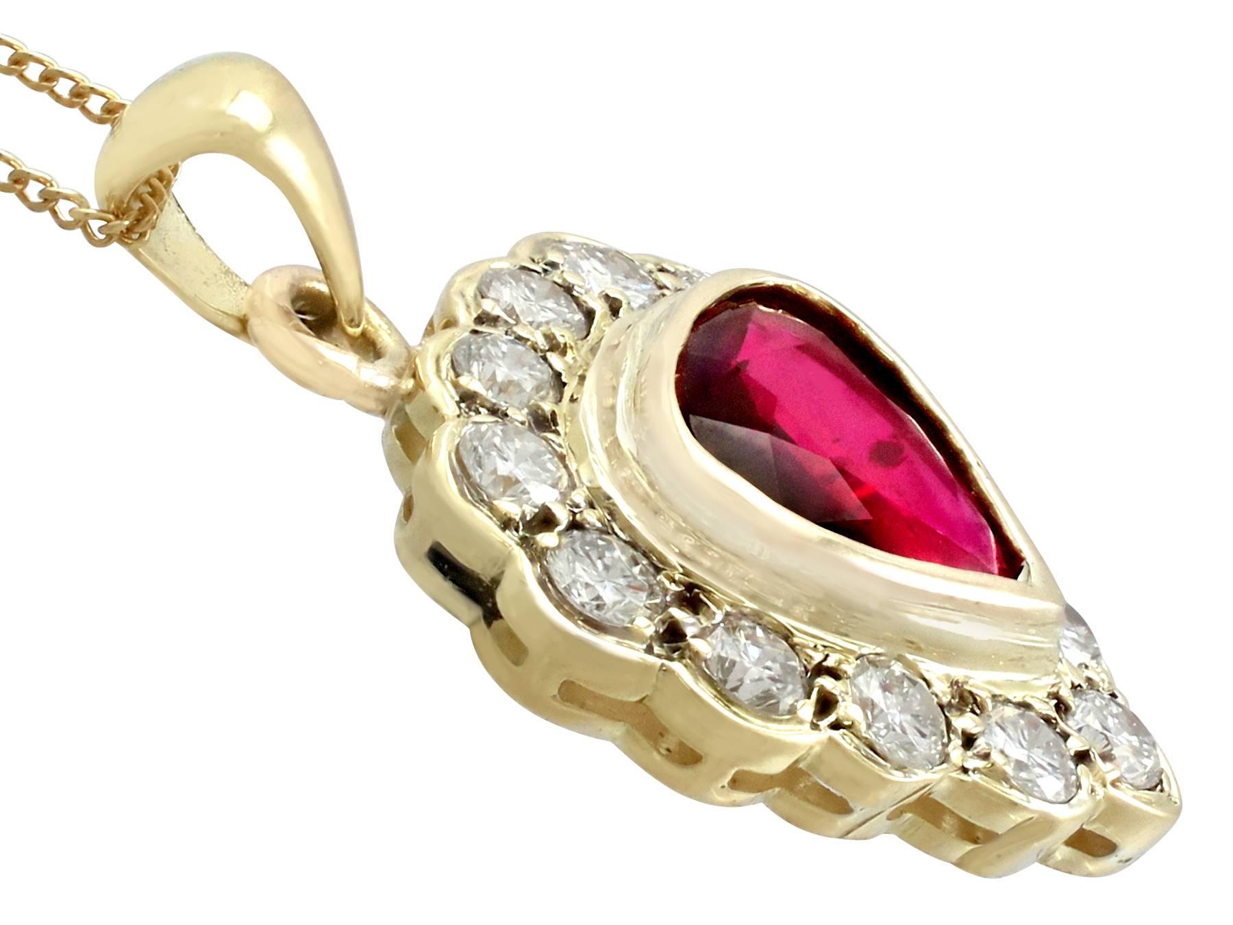 1990s 1.55 Carat Ruby and Diamond Yellow Gold Pendant In Excellent Condition In Jesmond, Newcastle Upon Tyne