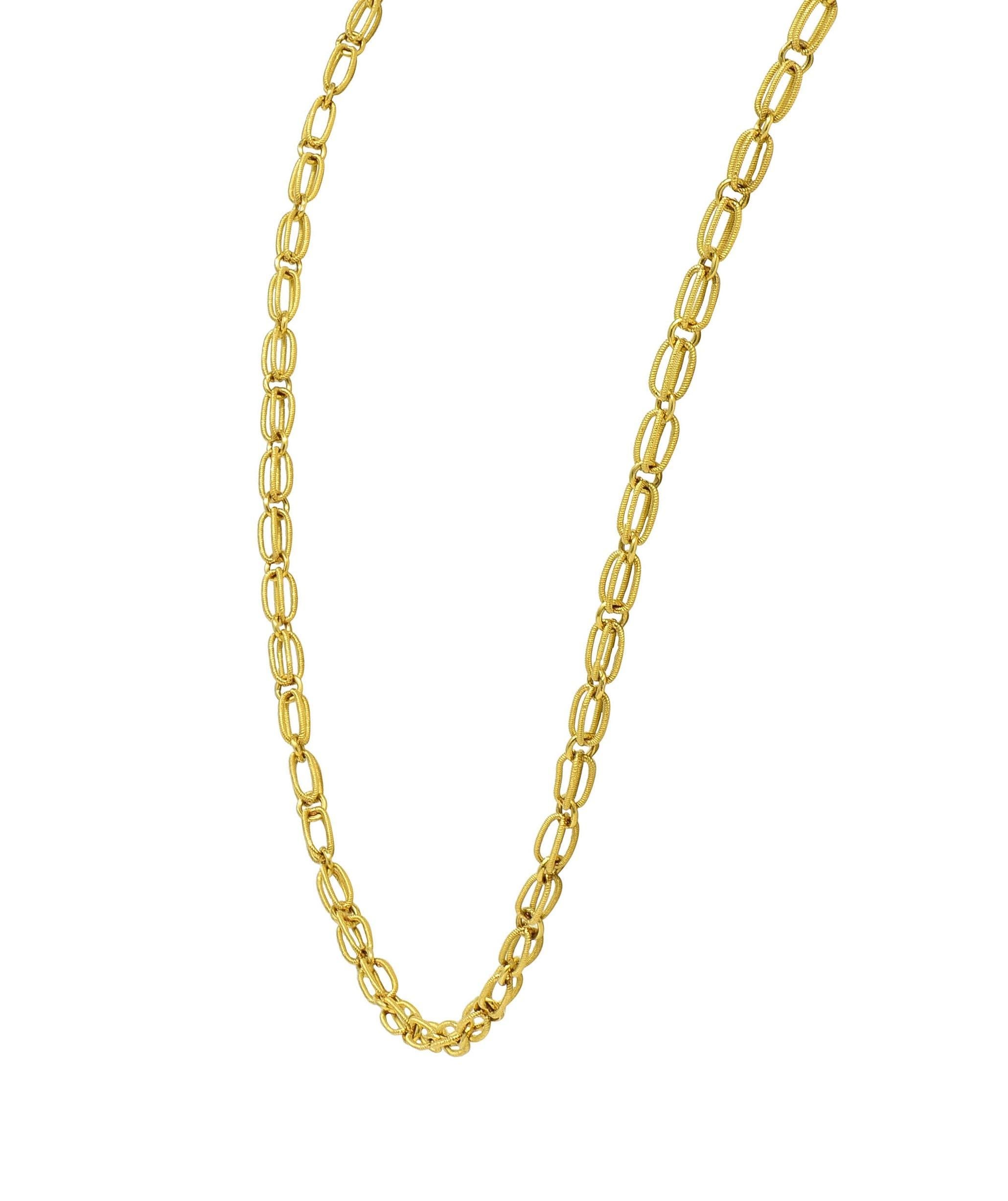 Women's or Men's 1990's 18 Karat Yellow Gold Vintage Twisted Geometric Link Chain Necklace For Sale