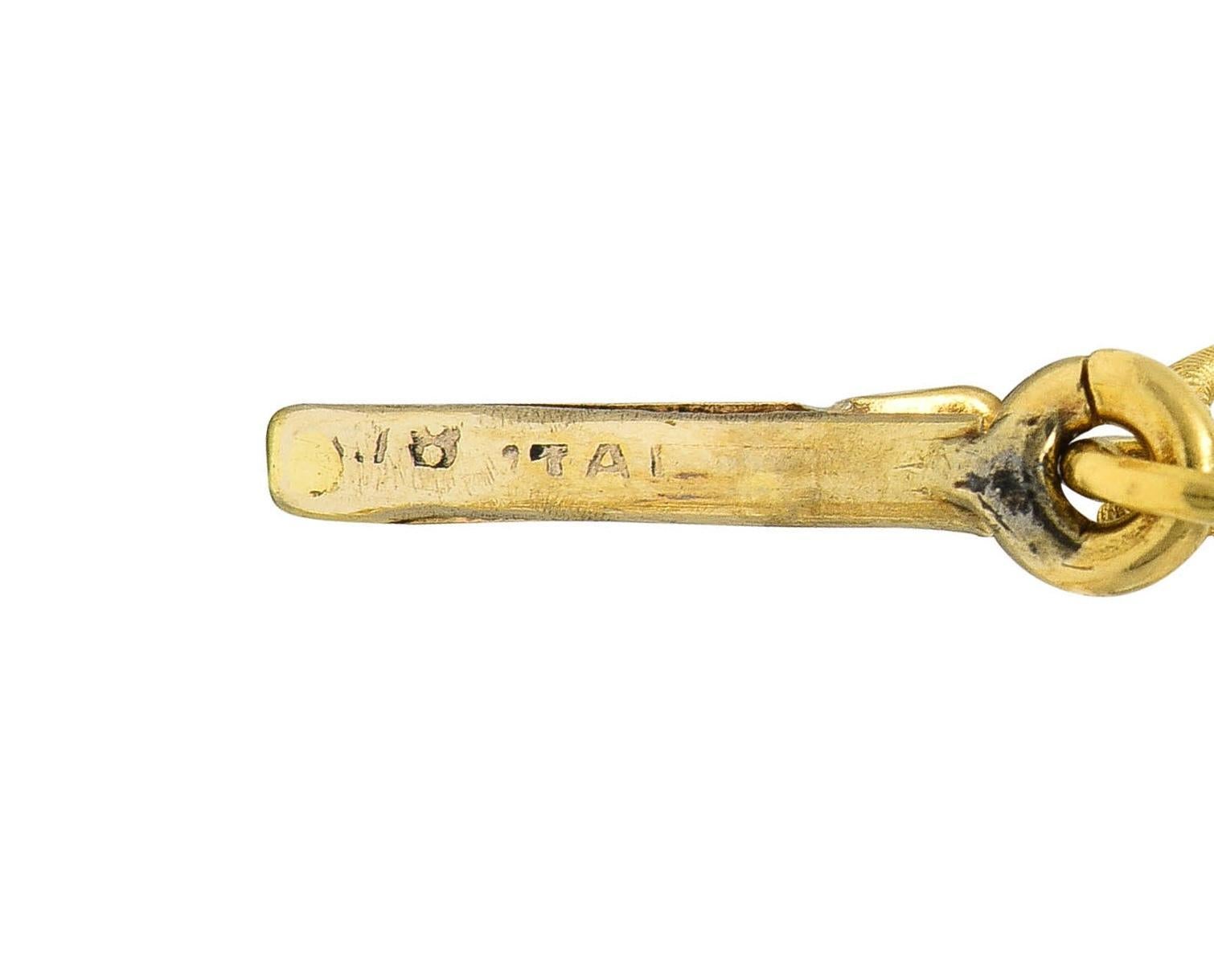 1990's 18 Karat Yellow Gold Vintage Twisted Geometric Link Chain Necklace For Sale 2