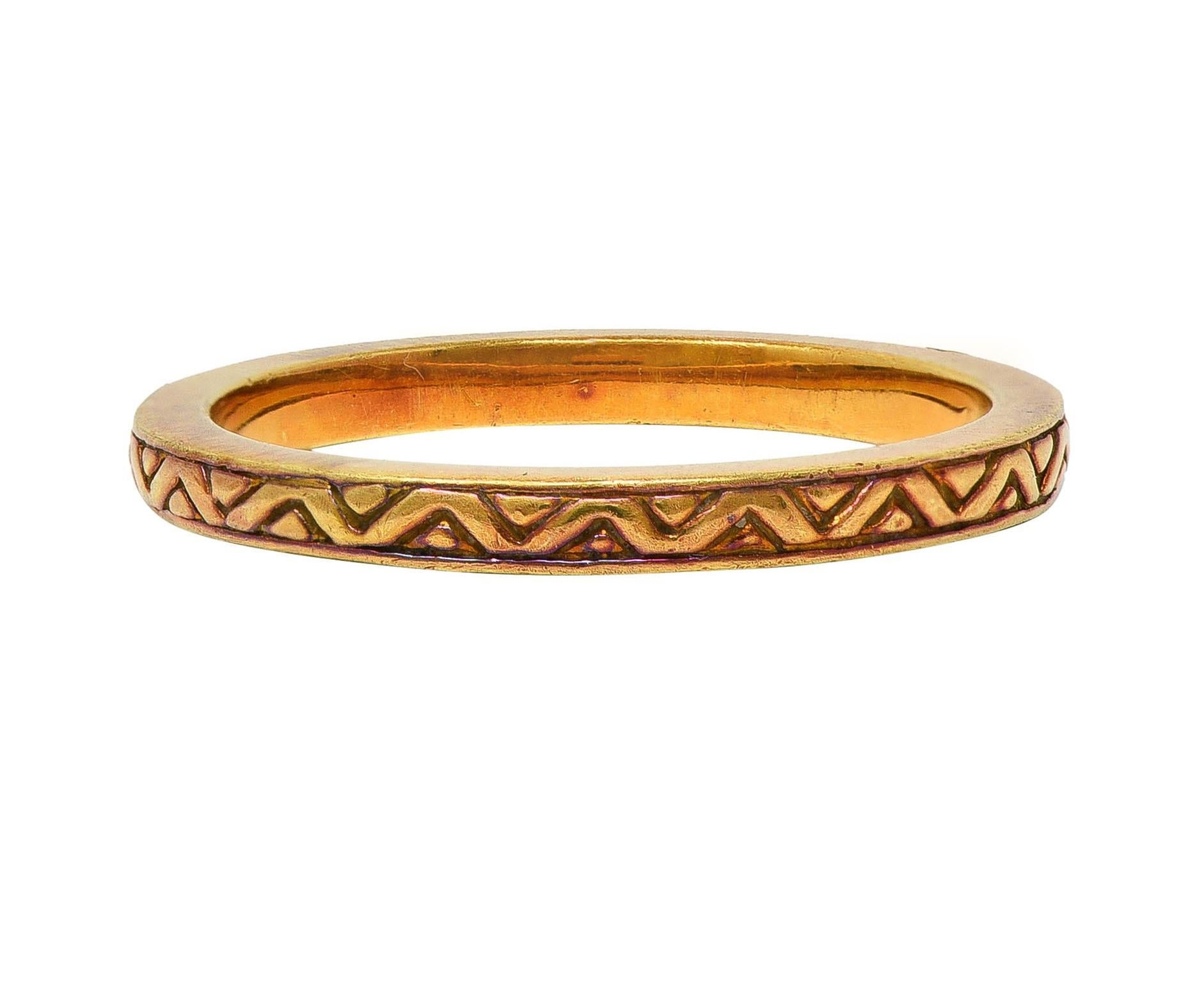 1990's 18 Karat Yellow Gold Zig-Zag Vintage Stacking Wedding Band Ring 3