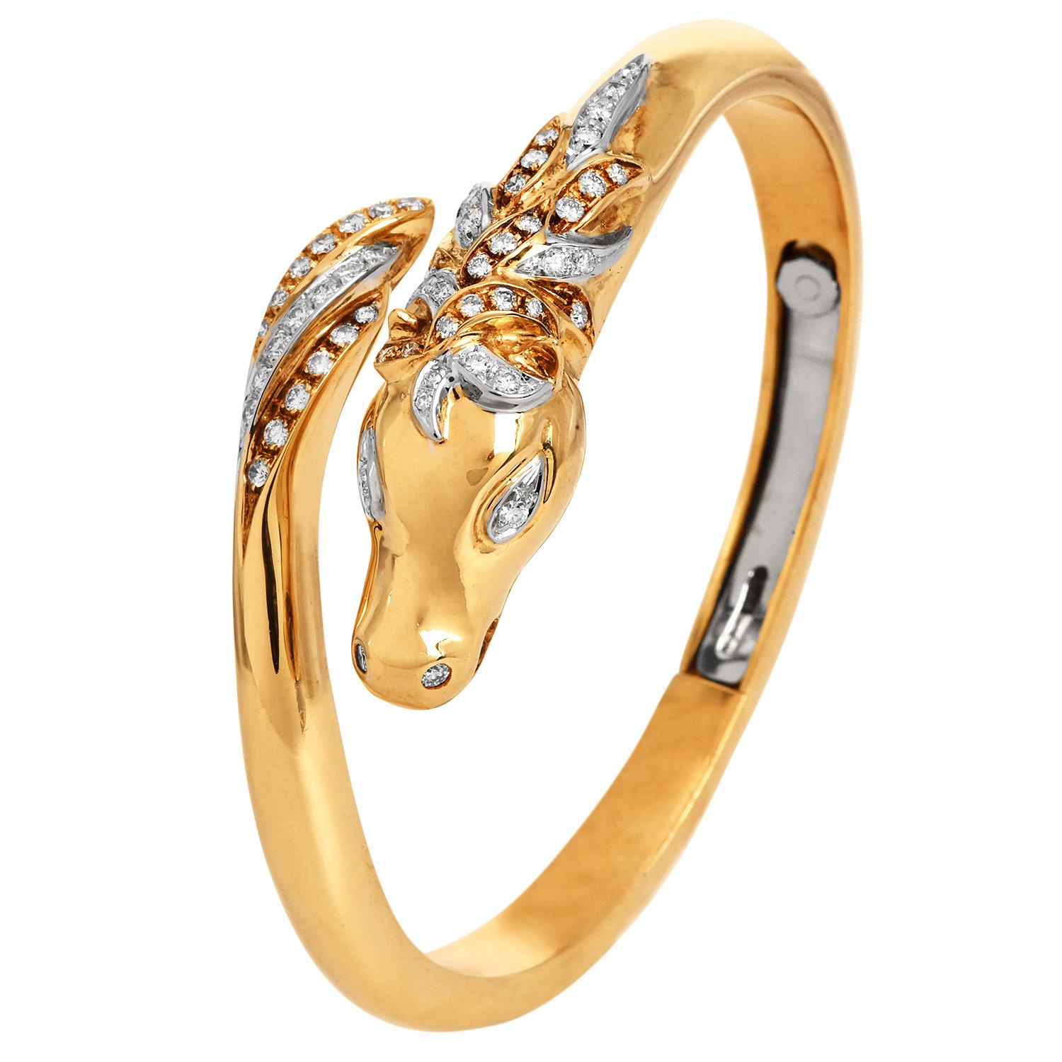 Bracelet jonc cheval en or 18 carats et diamants, années 1990 Pour femmes en vente