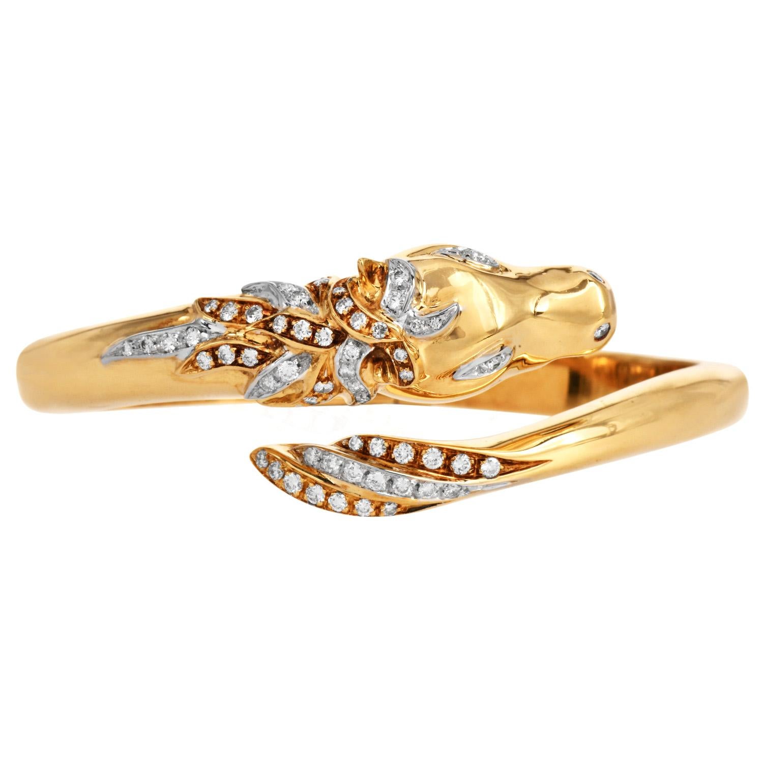 Bracelet jonc cheval en or 18 carats et diamants, années 1990 en vente 1
