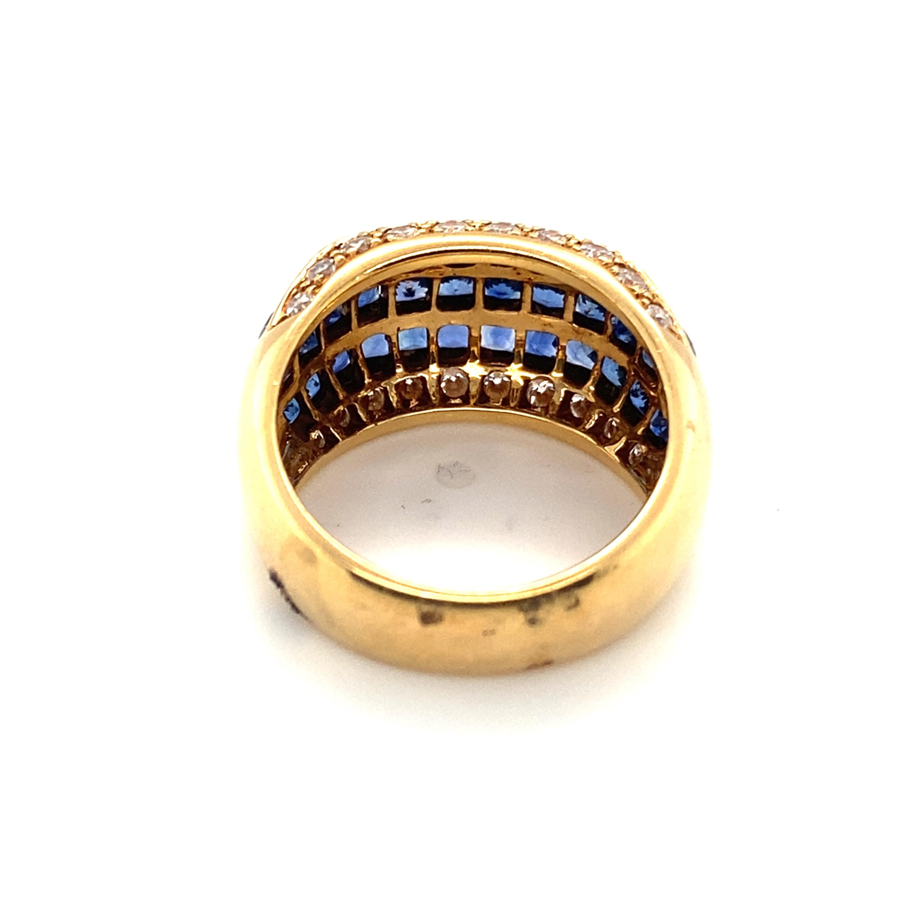 Women's or Men's 1990s 2.40 Carat Sapphire and Diamond Ring in 18 Karat Yellow Gold For Sale