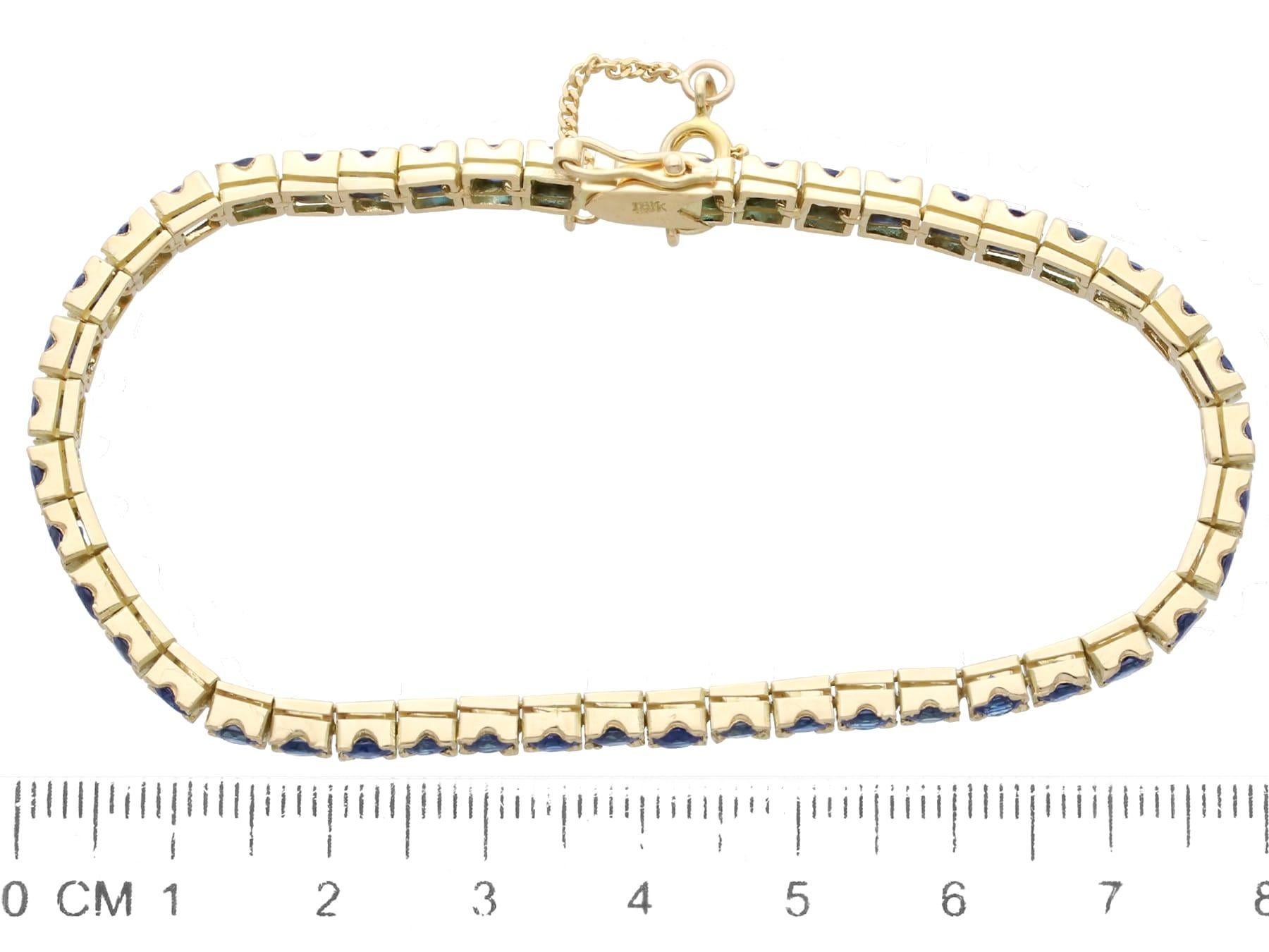 Bracelet tennis en or jaune 14 carats avec saphirs de 6,90 carats, années 1990 en vente 4