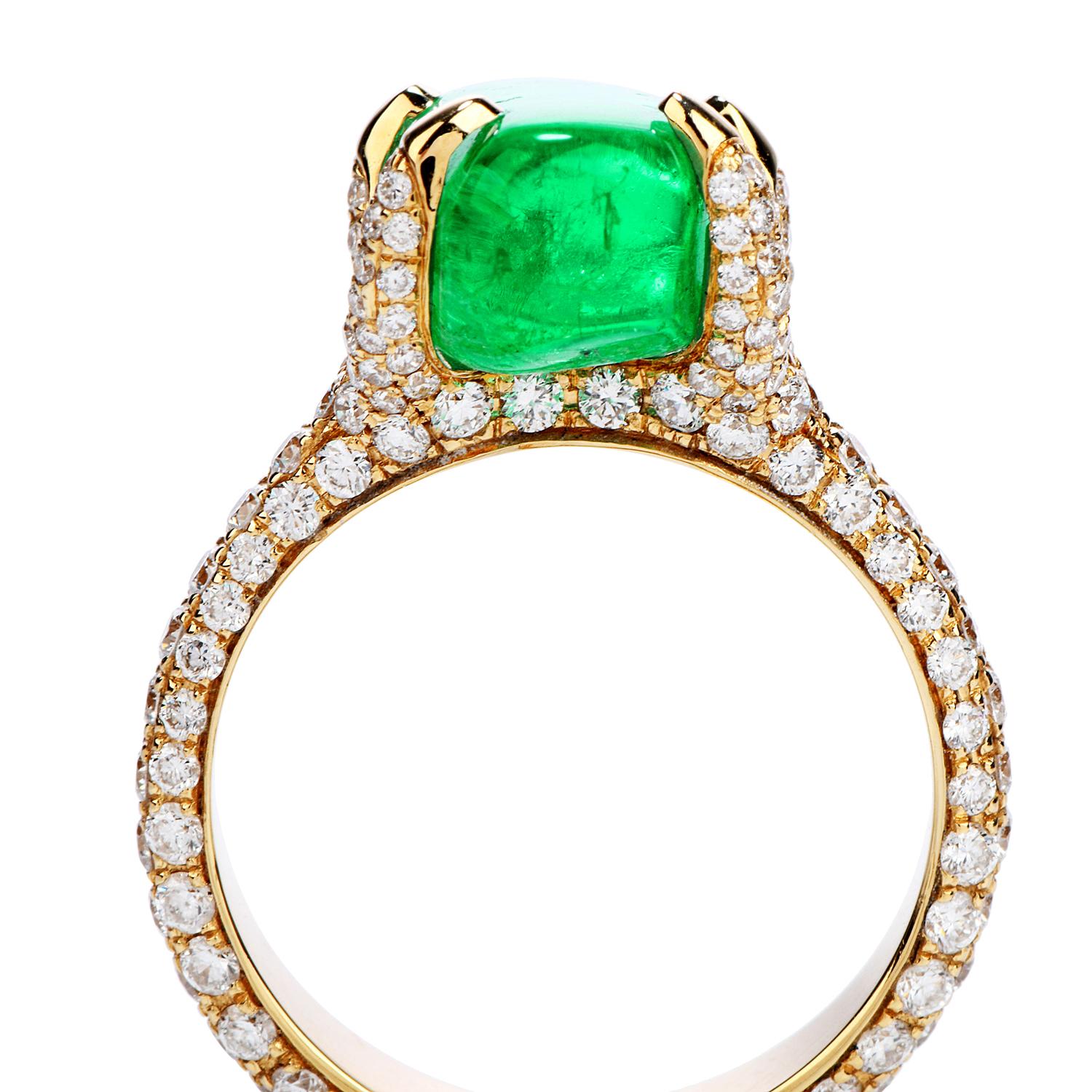Women's or Men's 1990s 6.92 Carat Colombian Emerald Diamond 18 Karat Gold Cocktail Ring