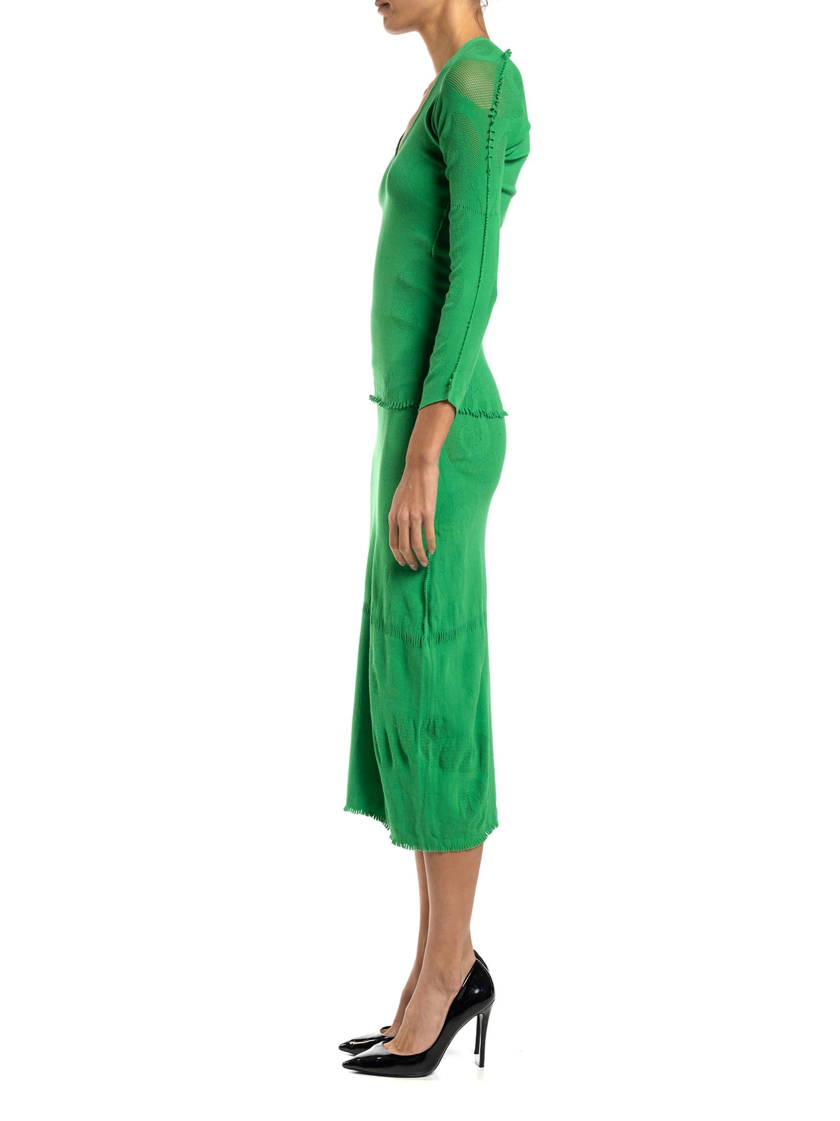 1990S A-POC BY ISSEY MIYAKE Grass Green Poly Blend Knit Top & Skirt Ensemble In Excellent Condition For Sale In New York, NY