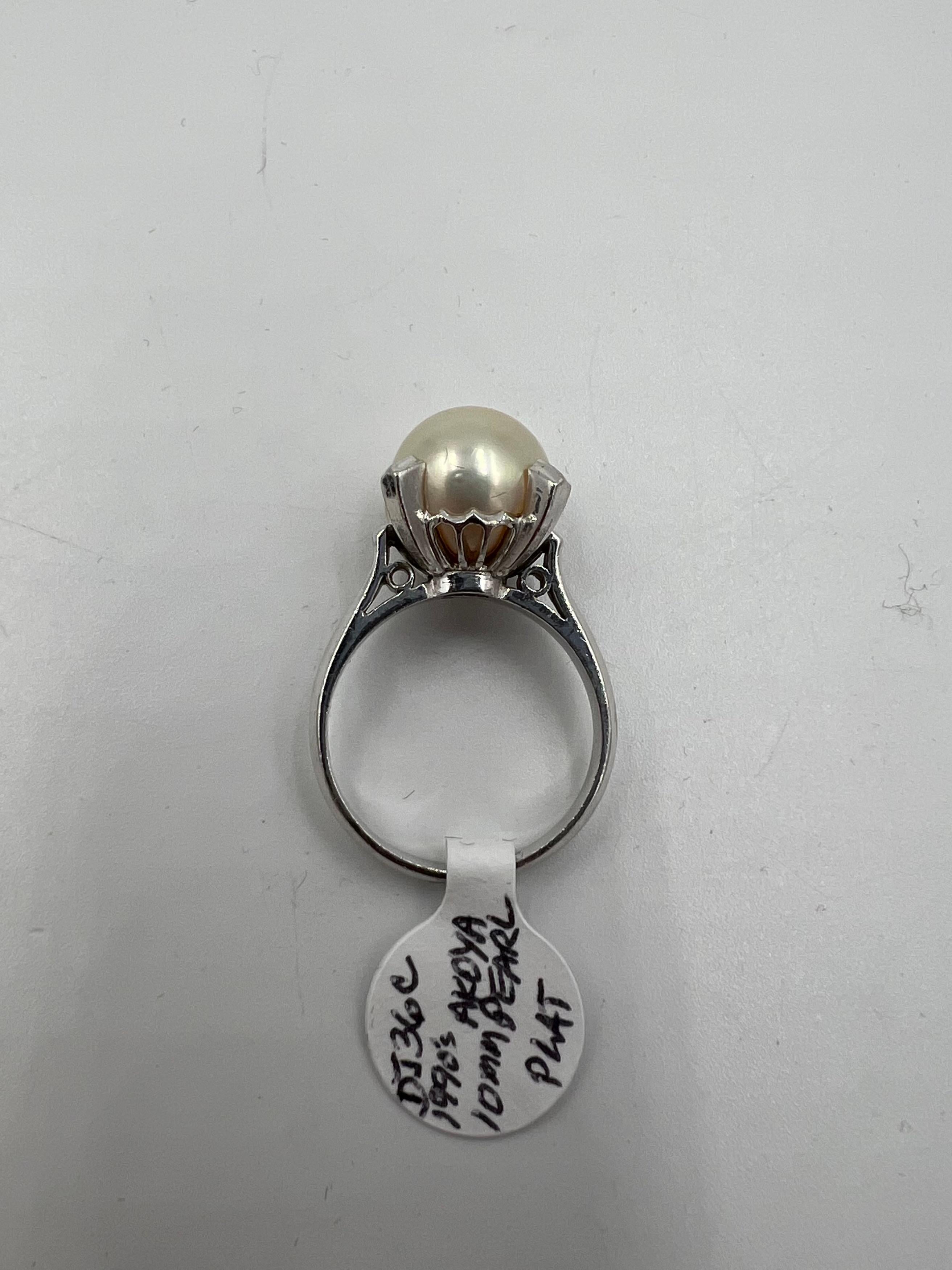 1990er Akoya Perle Solitär Platin Ring im Angebot 2