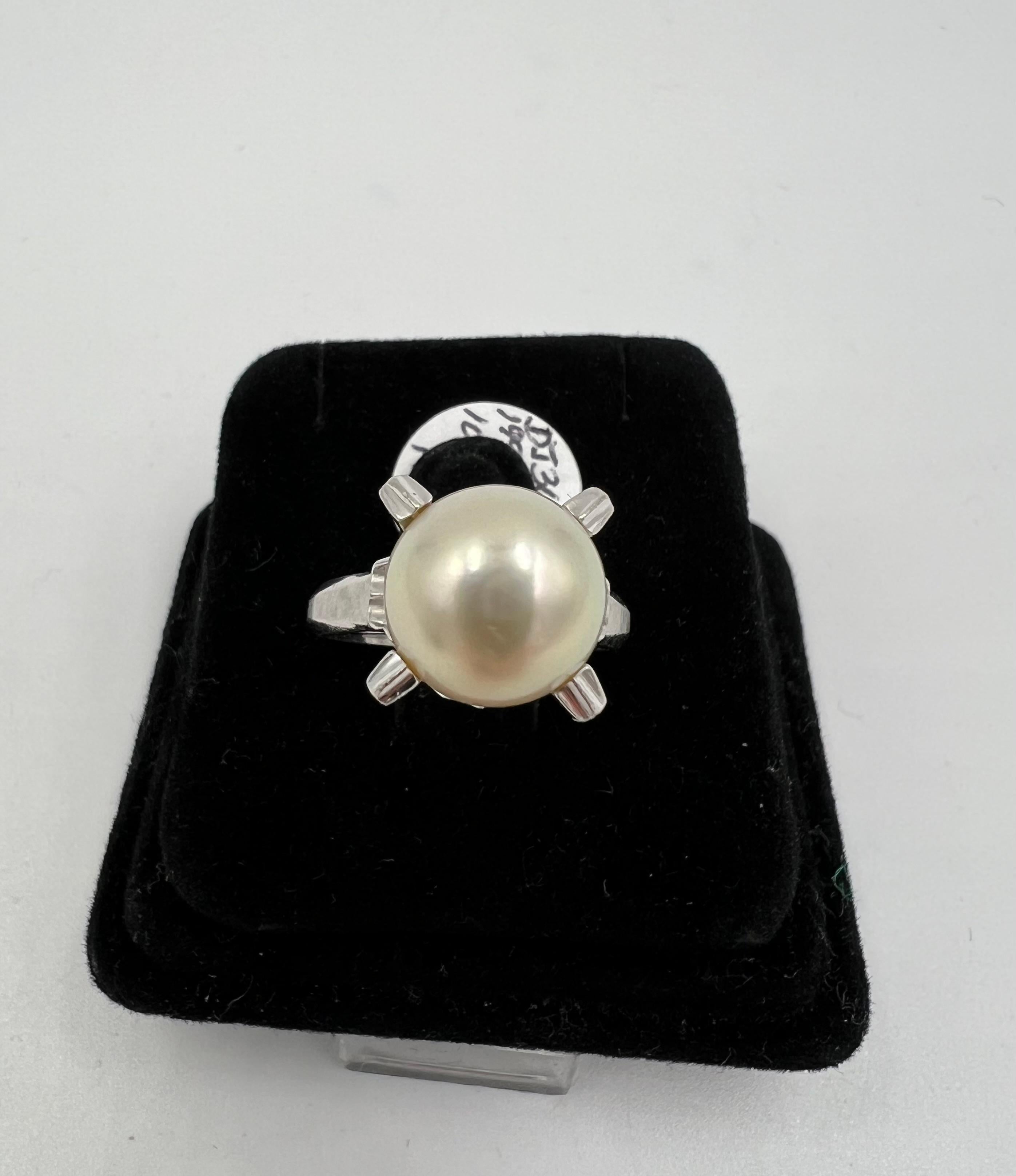 1990er Akoya Perle Solitär Platin Ring im Angebot 3