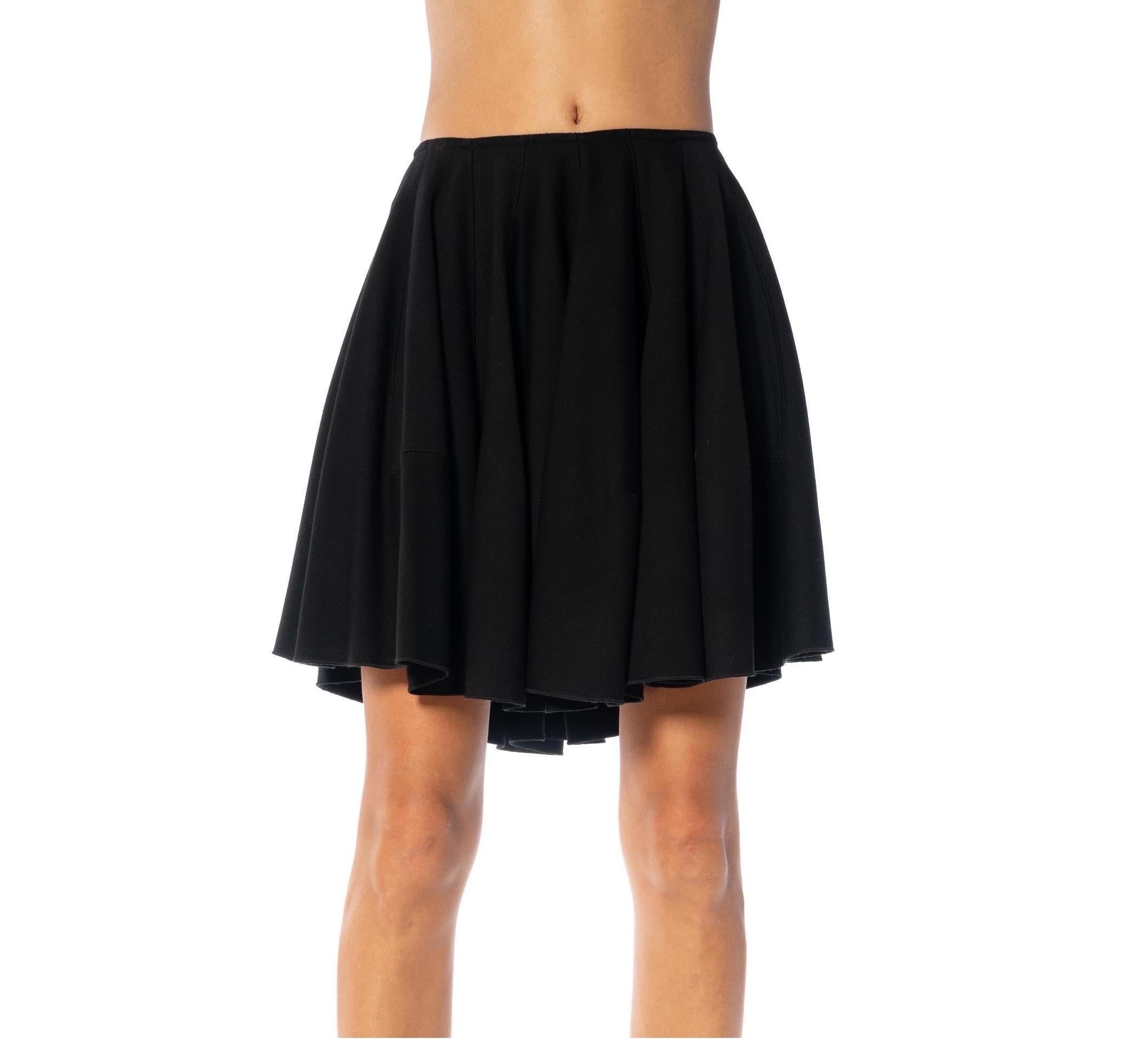 1990S ALAIA Black Wool Pleated Flared Skirt In Excellent Condition For Sale In New York, NY