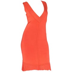 1990er Alaia lachsrotes Stretch-Kleid aus Viskosemischung mit plissiertem Rüschensaum XL