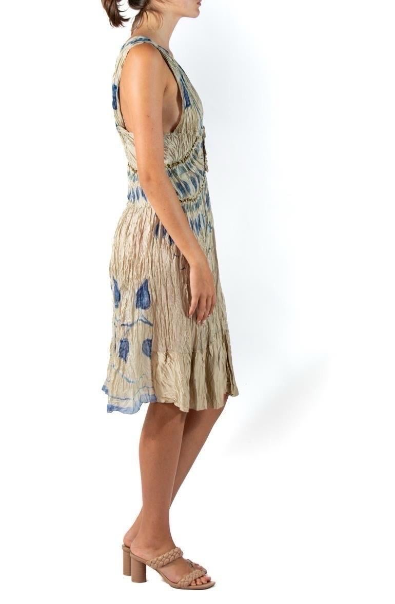 1990er Alberta Ferretti Deconsturcted Crinkle Seiden-Charmeuse-Kleid im Zustand „Hervorragend“ im Angebot in New York, NY