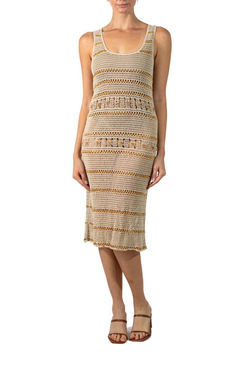 1990S ALBERTA FERRETTI Ecru Cotton Crochet Dress With Wood Beads In Excellent Condition For Sale In New York, NY