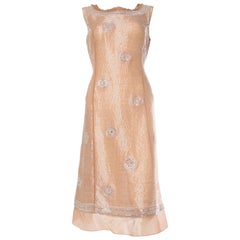 1990er Jahre ALBERTA FERRETTI Modernistische A-Linie aus nudefarbener Seide und Lurex-organza mit Perlen, A-Linie
