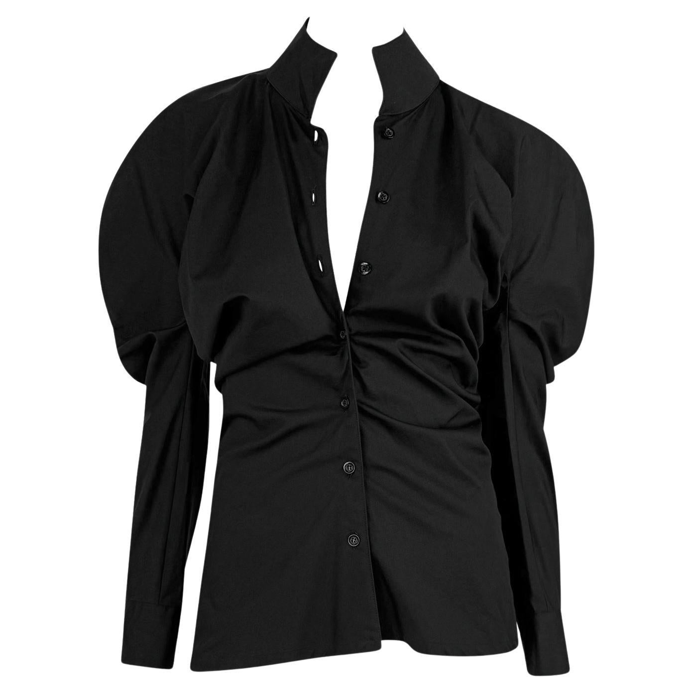 1990 Alexander McQueen Top blouse noire à col boutonné et arrondi en vente