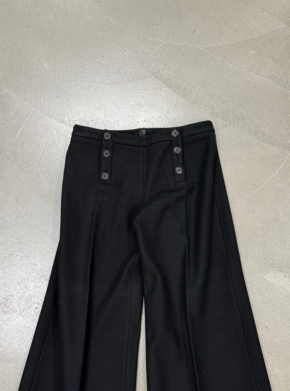 1990er Alexander McQueen knöpfbare Matrosenhose (Schwarz) im Angebot