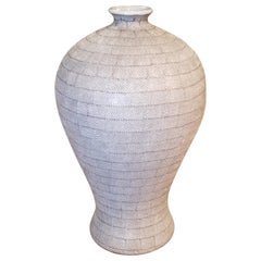 1990s Asiatic White Ceramic Vase with Fish Scales Design