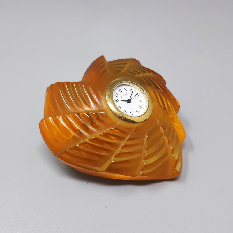 1990s Astonishing Amber Clock by Lalique in Crystal, Made in France In Excellent Condition For Sale In Milano, IT