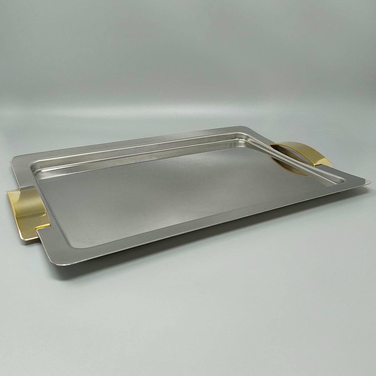 1990s Astonishing  Tray By Giorgetto Giugiaro. Made in Italy
The item is in excellent condition. It's signed at the bottom.
Dimension:
16,53 x 10,23 x 0,78 H inches
cm 42 x cm 26 x cm 2 H