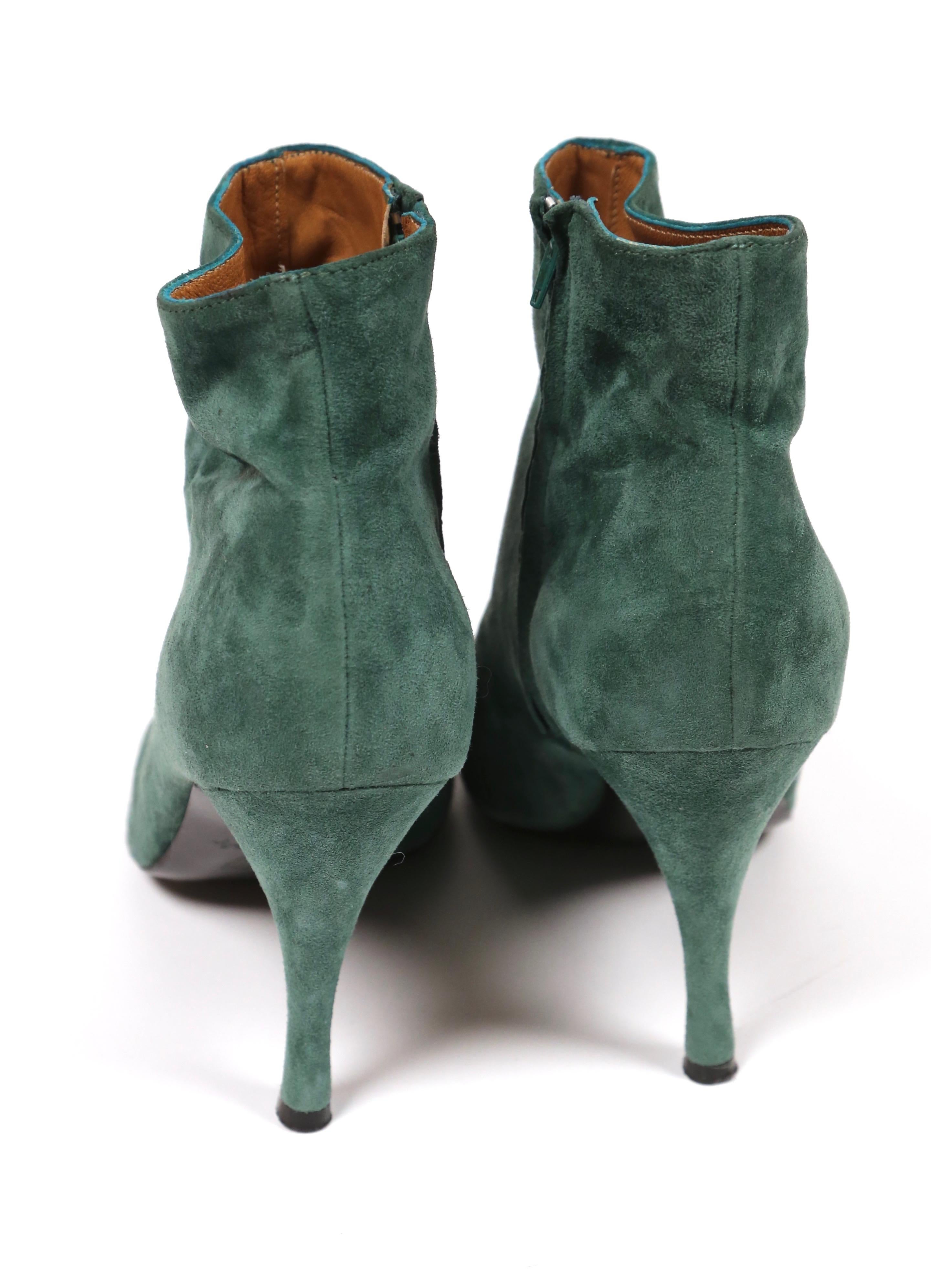 Women's 1990's AZZEDINE ALAIA green suede ankle boots For Sale