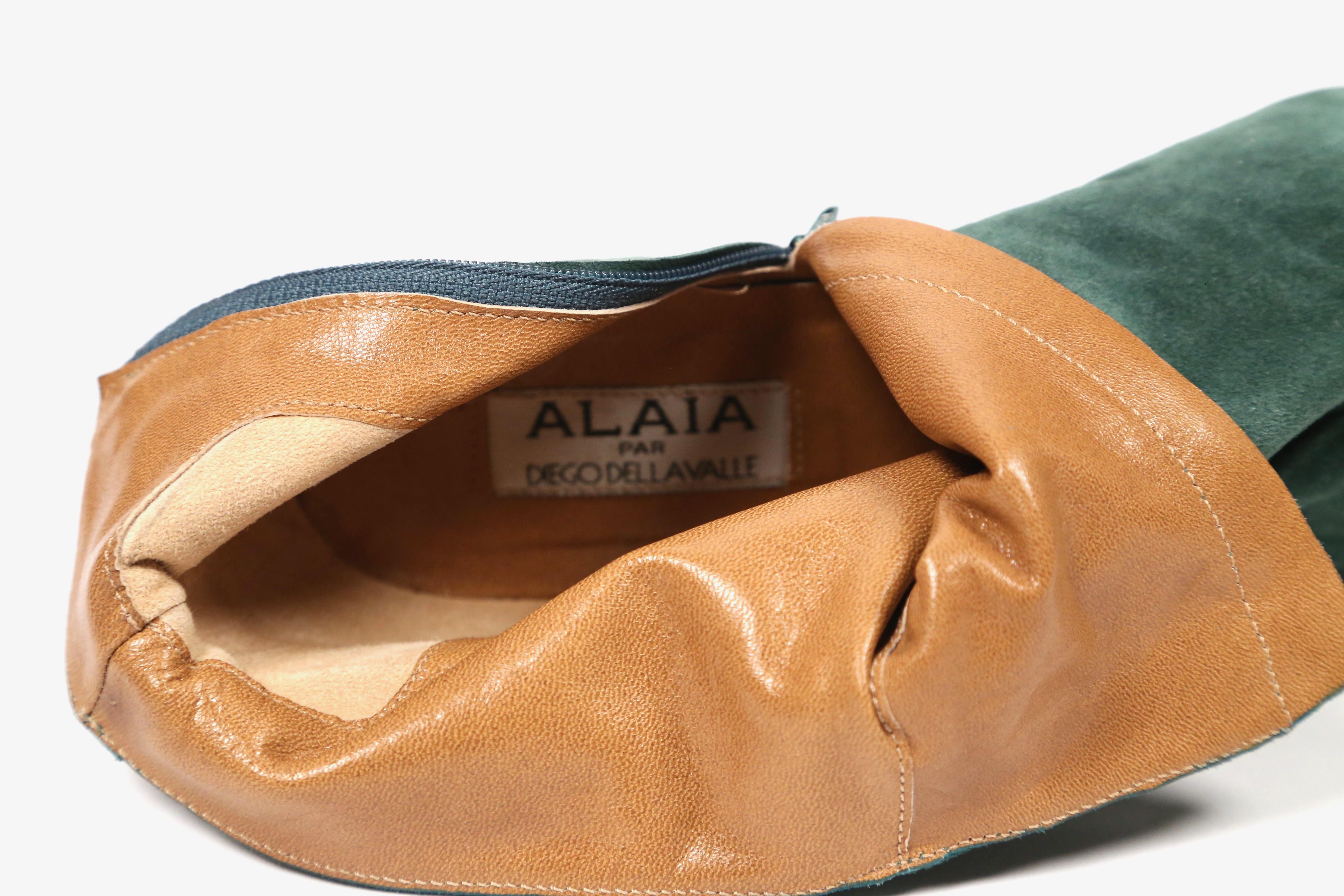 1990's AZZEDINE ALAIA green suede ankle boots For Sale 2