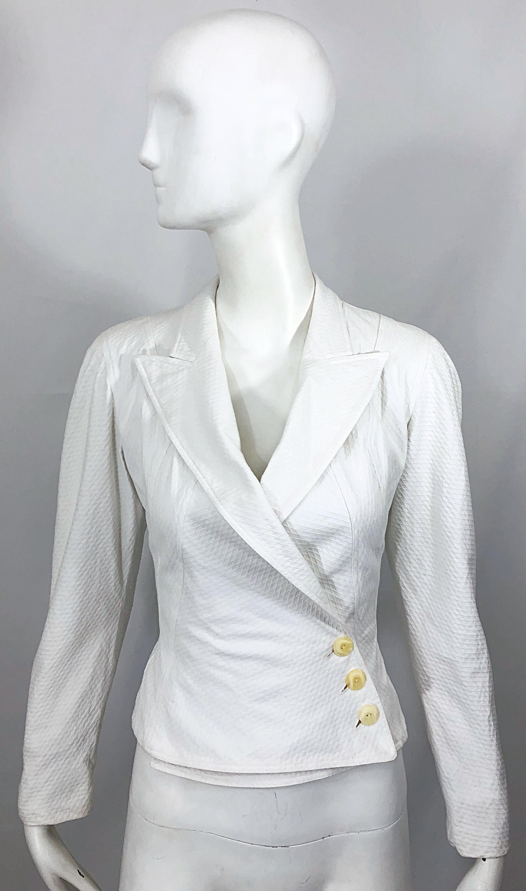 1980s Azzedine Alaia White Pique Cotton Vintage 80s Cropped Blazer Jacket Size 2 For Sale 7