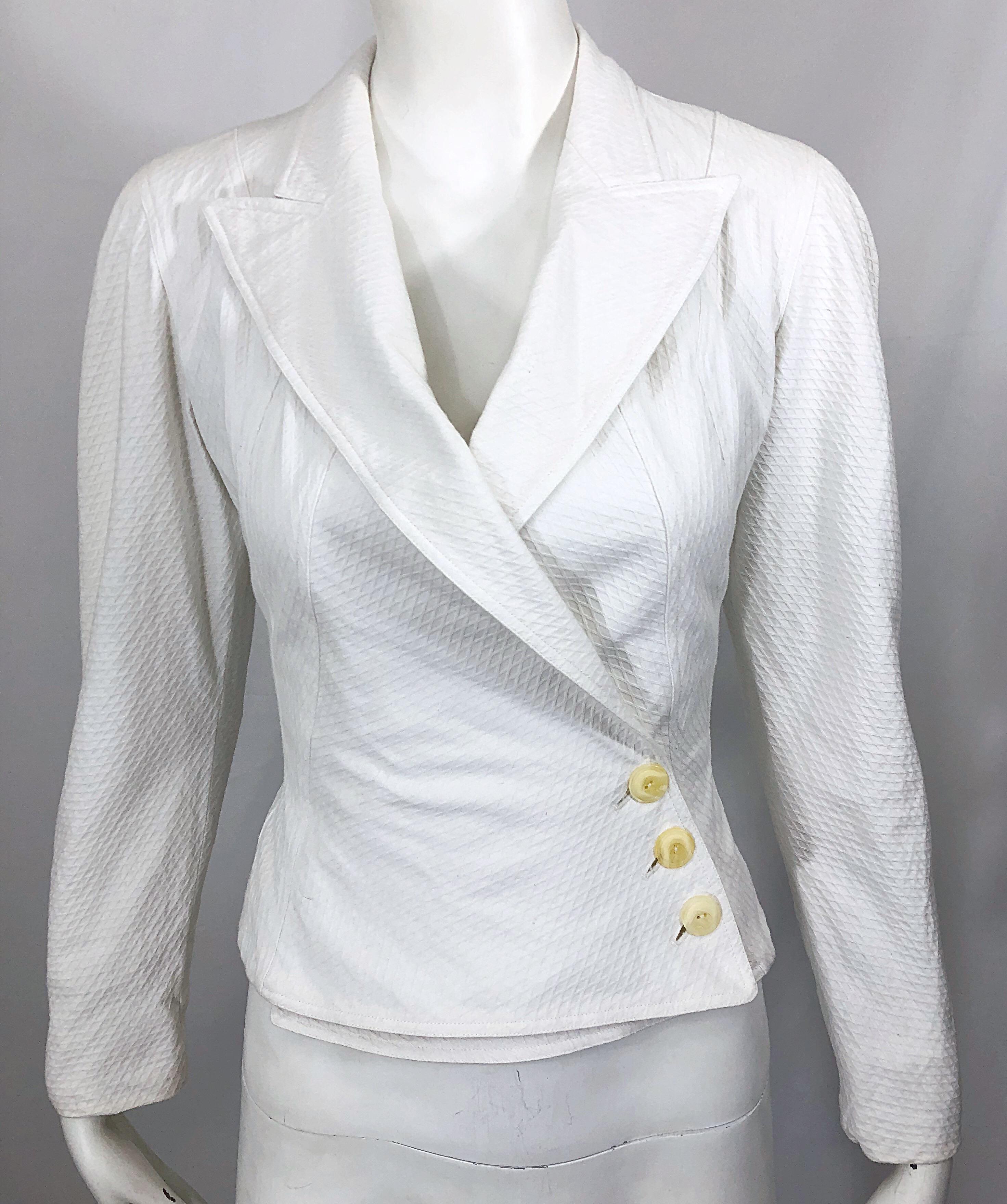 1980s Azzedine Alaia White Pique Cotton Vintage 80s Cropped Blazer Jacket Size 2 For Sale 1