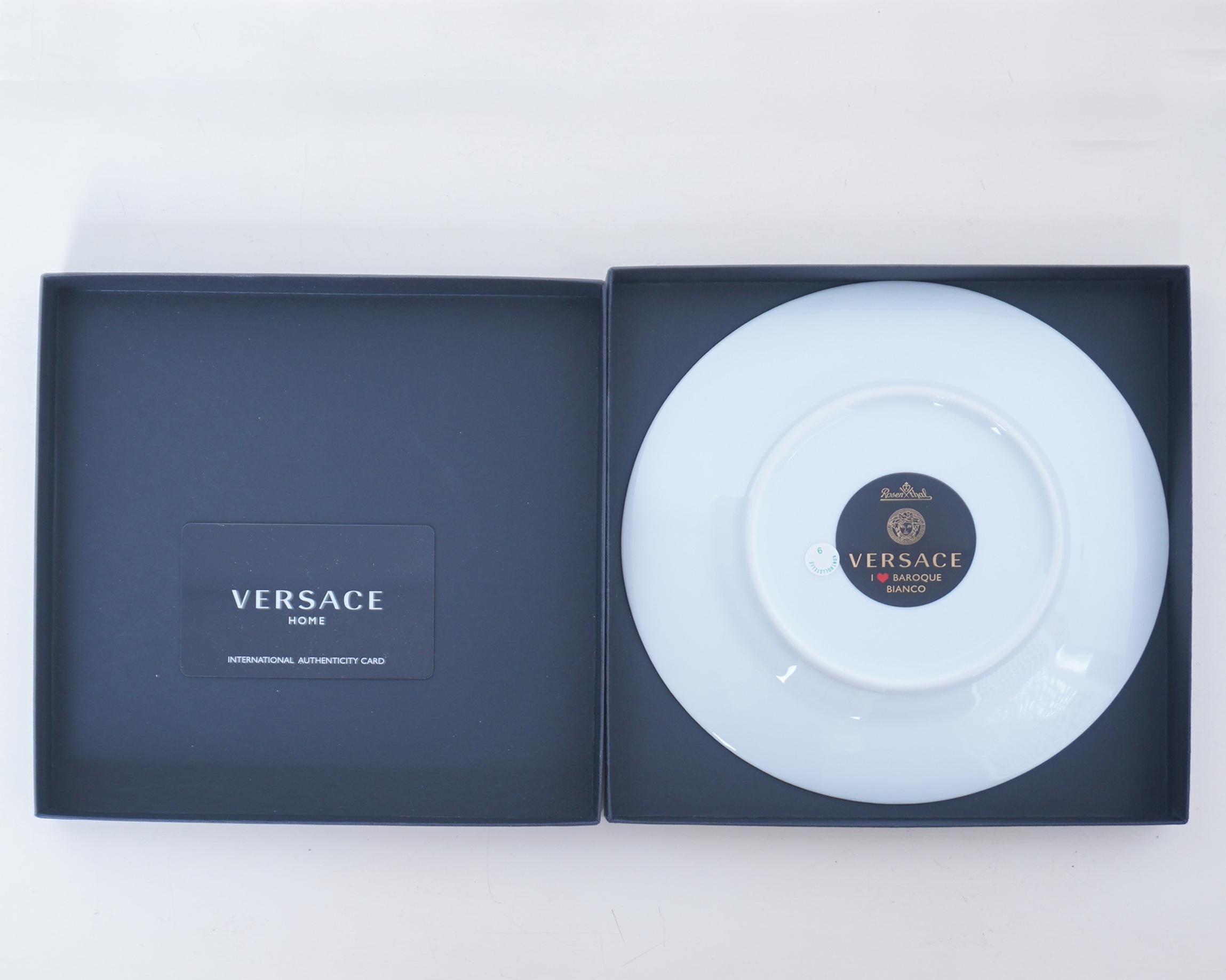 Porcelain 1990s Baroque Bianco Plate by VERSACE for Rosenthal NOS New in Box