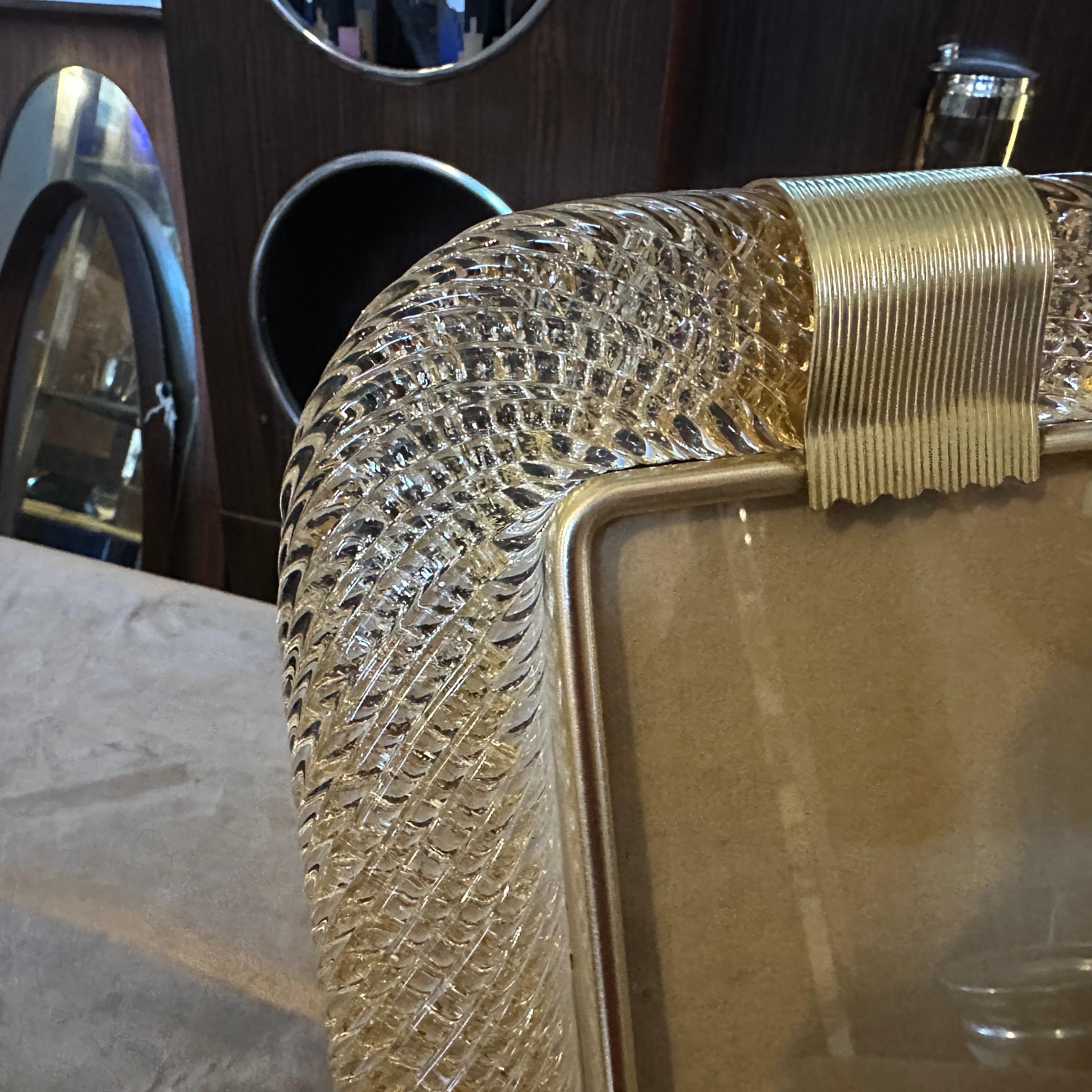 1990er Jahre Barovier Stil Art Deco Gold und klar Murano Glas Bilderrahmen im Zustand „Hervorragend“ in Aci Castello, IT