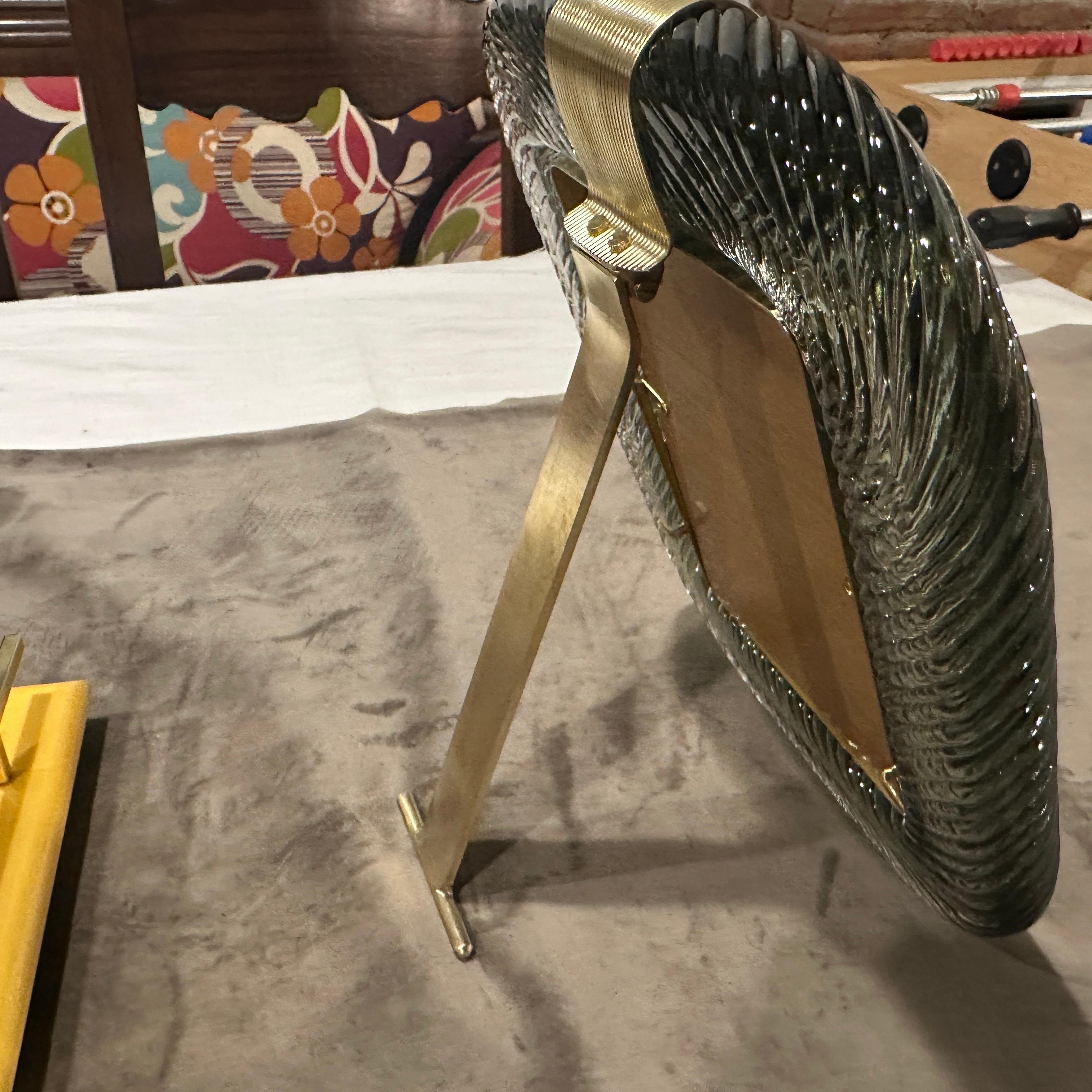 Marco Art Decó estilo Barovier de los años 90 de cristal de Murano gris y latón Latón en venta