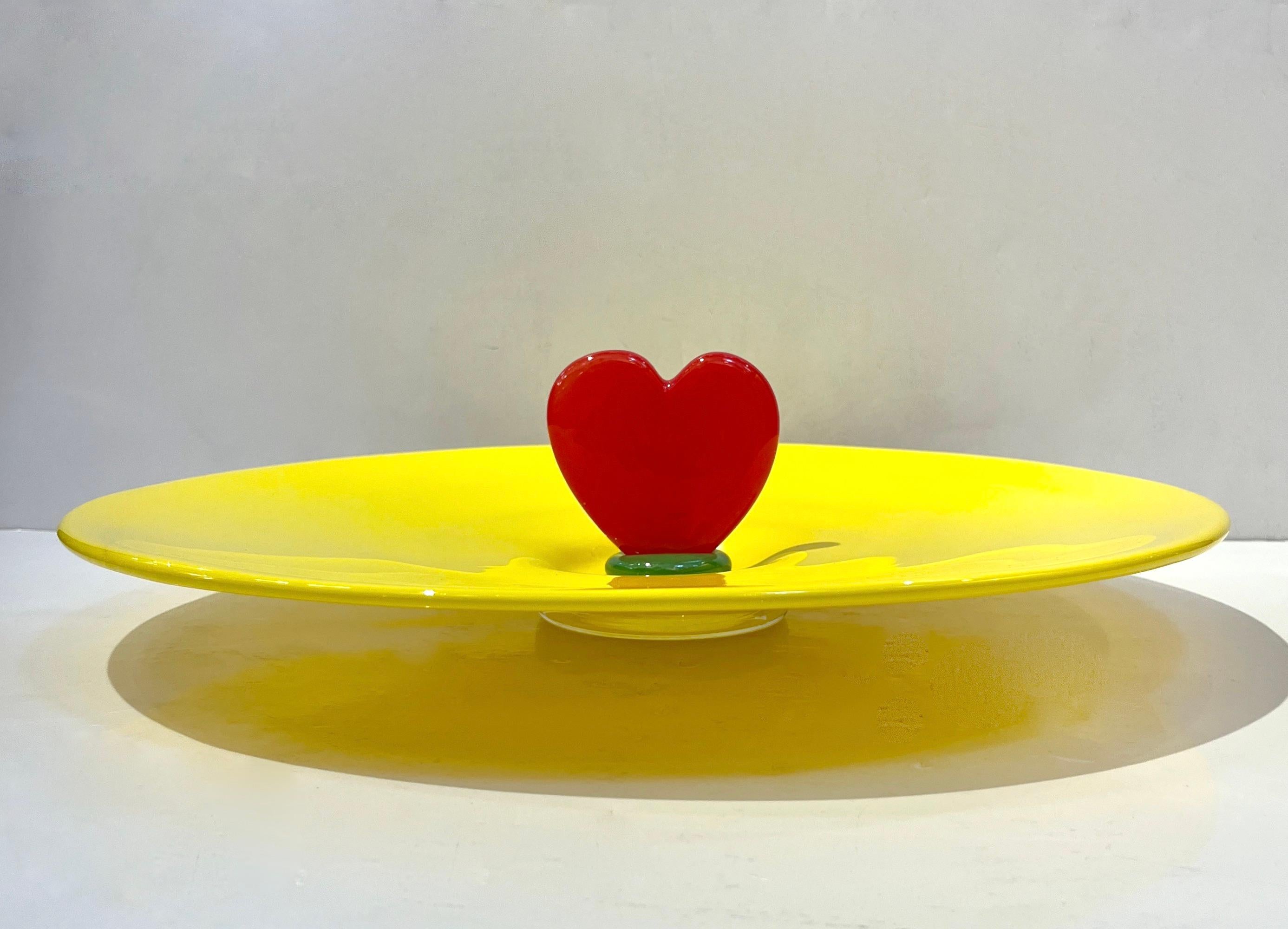 1990 Barovier & Greene & Greene Murano Yellow Red Green Heart Glass Centerpiece en vente 8