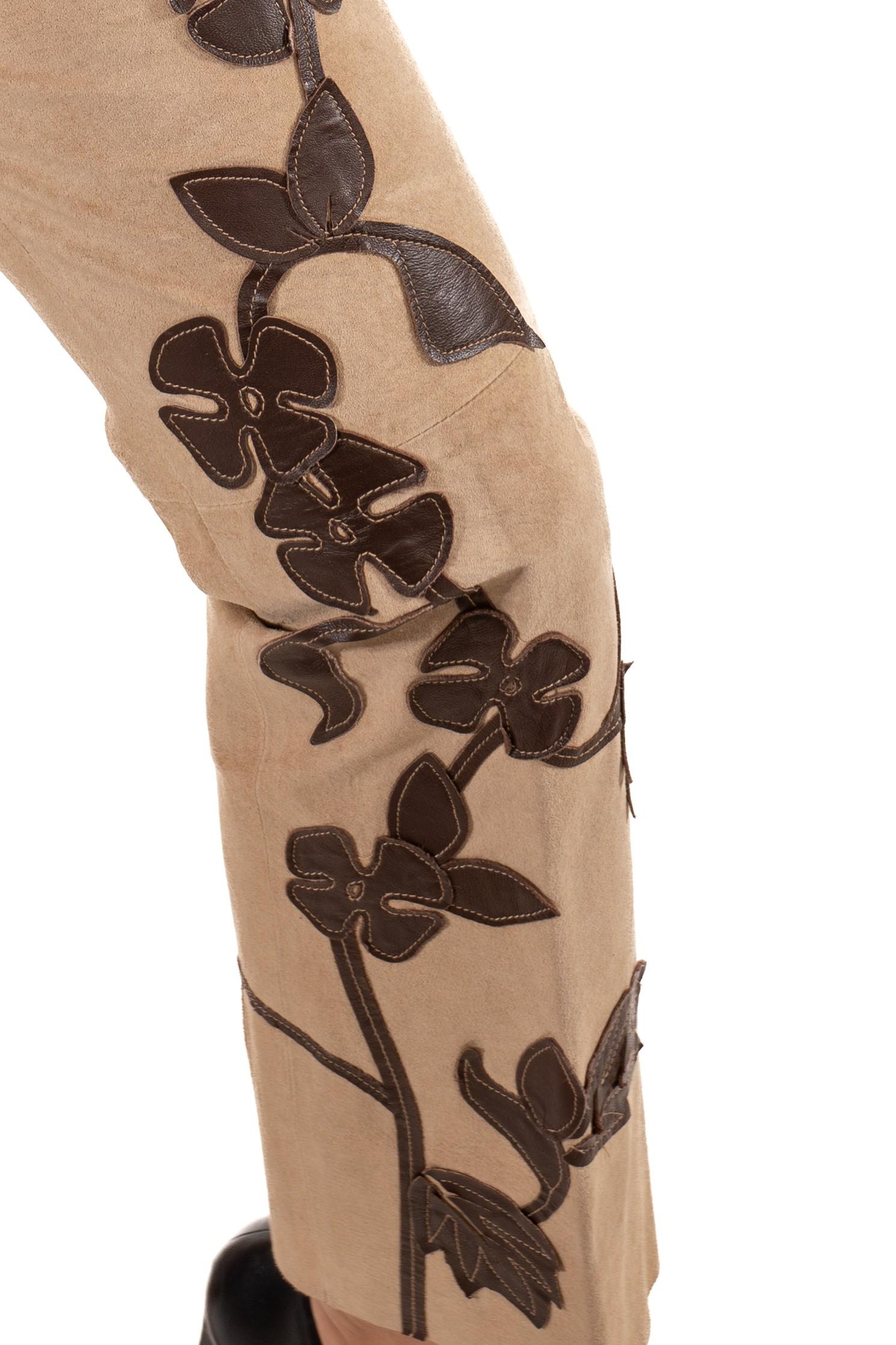 1990S Beige & Brown Floral Appliqué Suede Halter Top Pants Ensemble For Sale 7