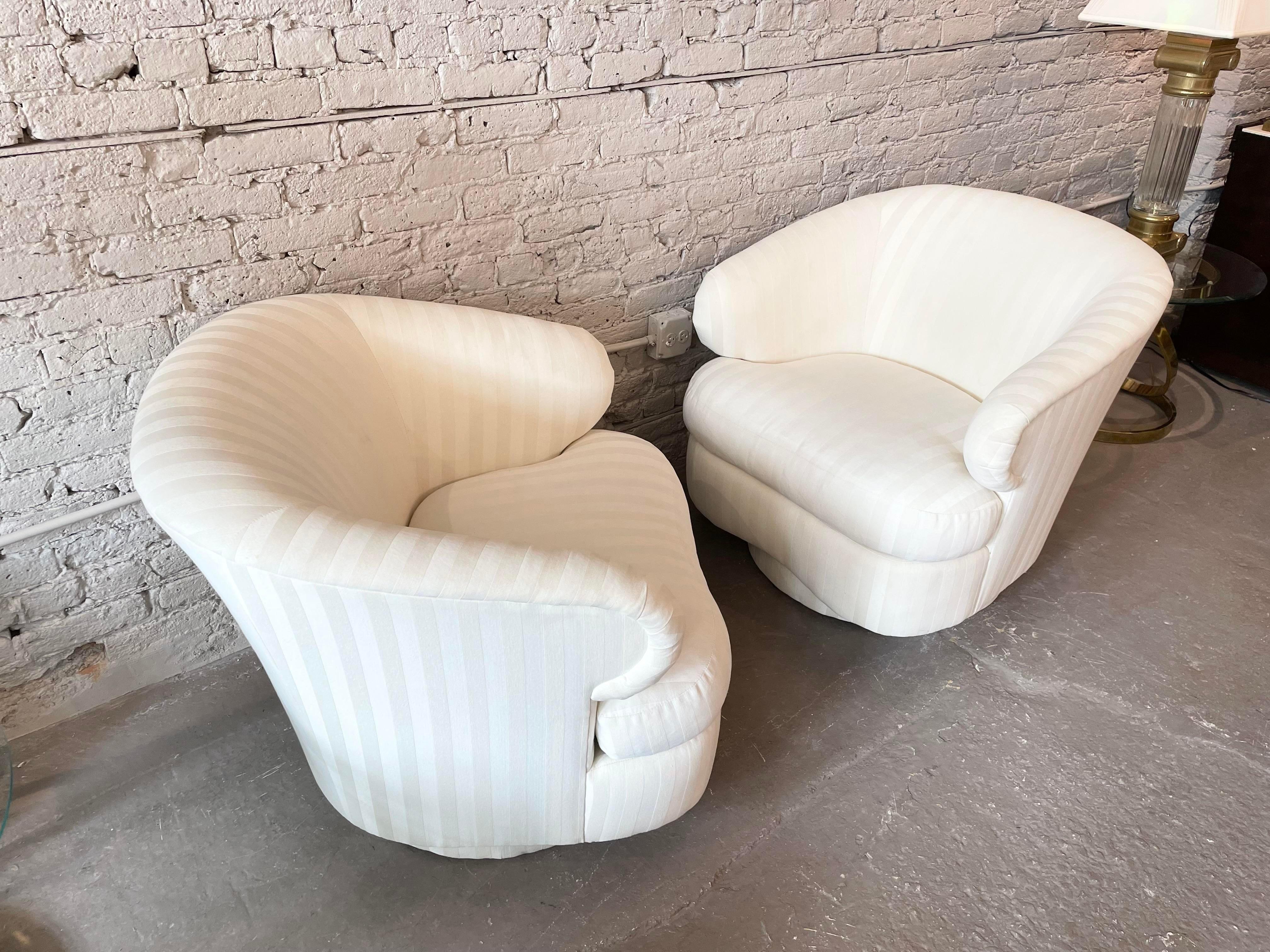 1990s Postmodern Bernhardt Curved Arm Swivel Chairs, a Pair For Sale 2