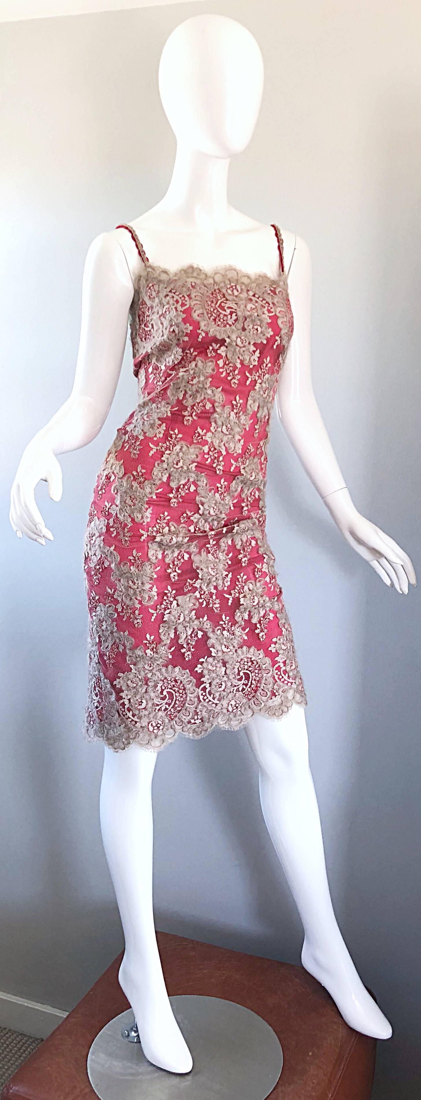 1990s Bill Blass Size 8 10 Raspberry Pink Beige Silk Chiffon + Mohair Lace Dress For Sale 11