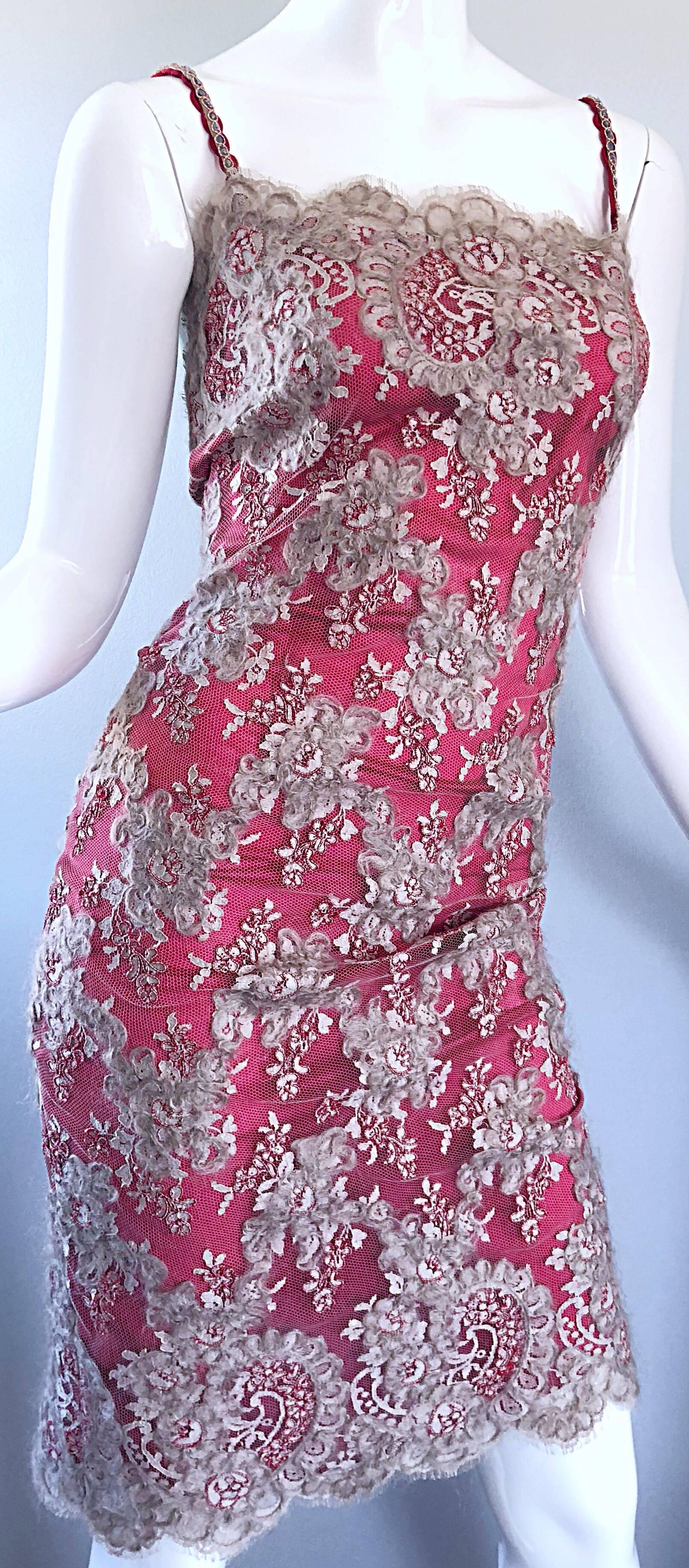 1990s Bill Blass Size 8 10 Raspberry Pink Beige Silk Chiffon + Mohair Lace Dress For Sale 2