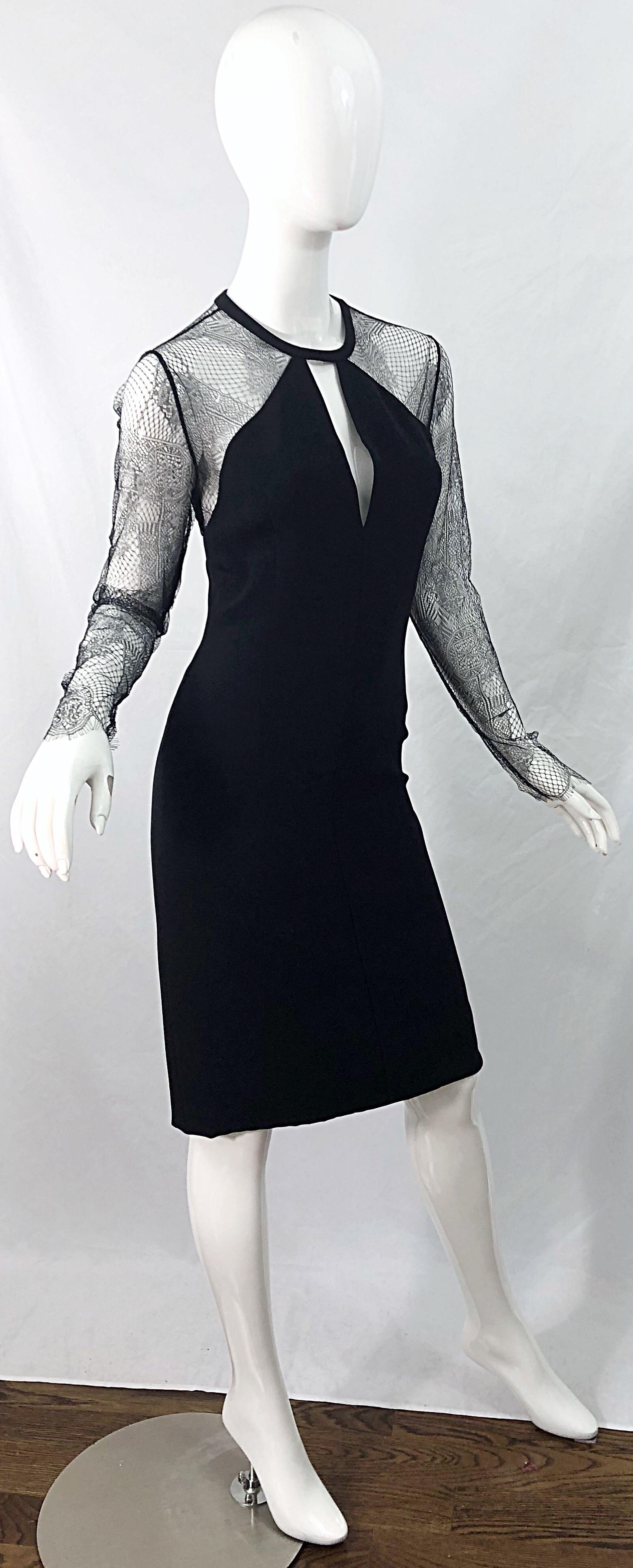 1990er Bill Blass Größe 8 Schwarzes langärmeliges Kleid aus schwarzer Seide mit Spitze im Vintage-Stil mit Ausschnitt im Angebot 6