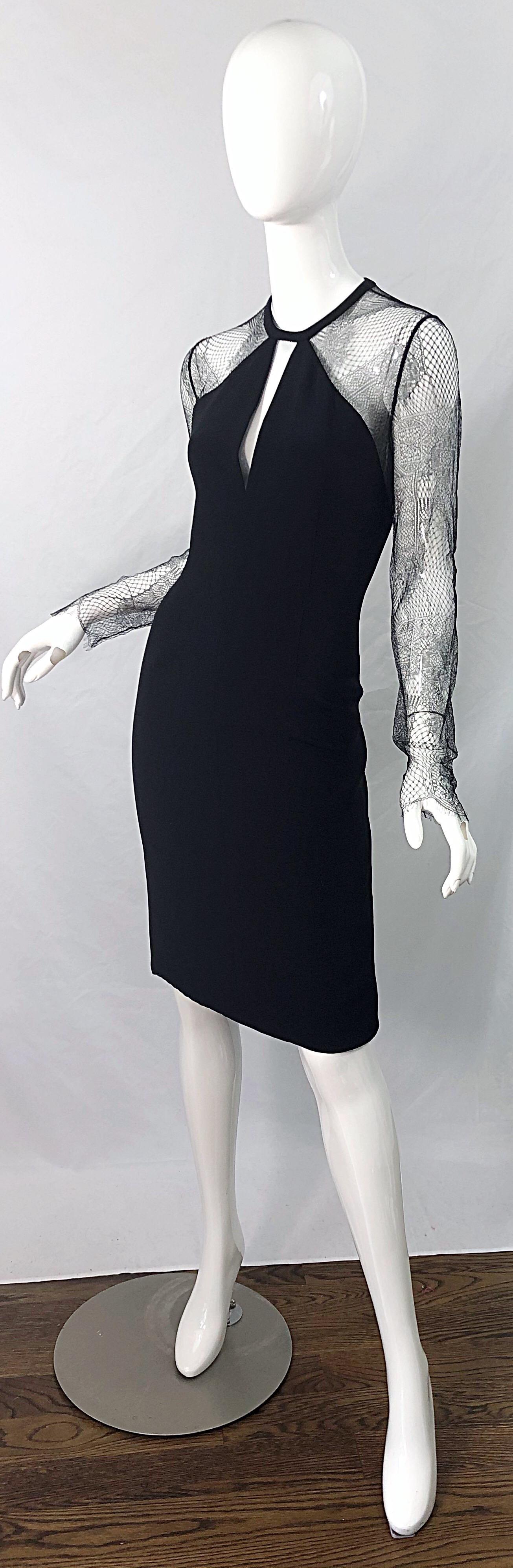 1990er Bill Blass Größe 8 Schwarzes langärmeliges Kleid aus schwarzer Seide mit Spitze im Vintage-Stil mit Ausschnitt im Angebot 8