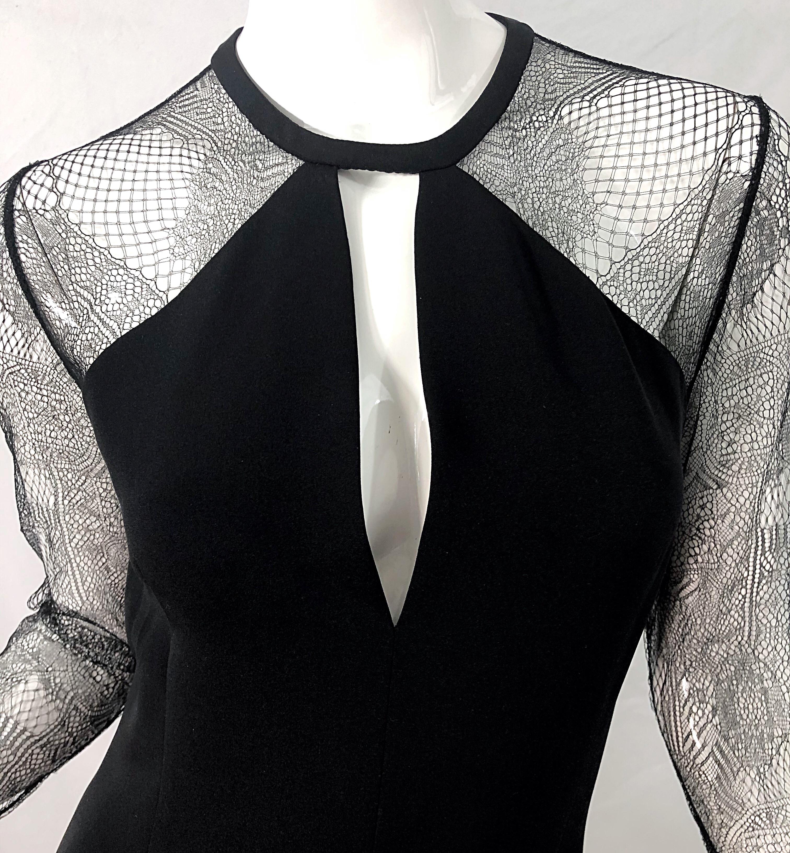 1990er Bill Blass Größe 8 Schwarzes langärmeliges Kleid aus schwarzer Seide mit Spitze im Vintage-Stil mit Ausschnitt im Angebot 2