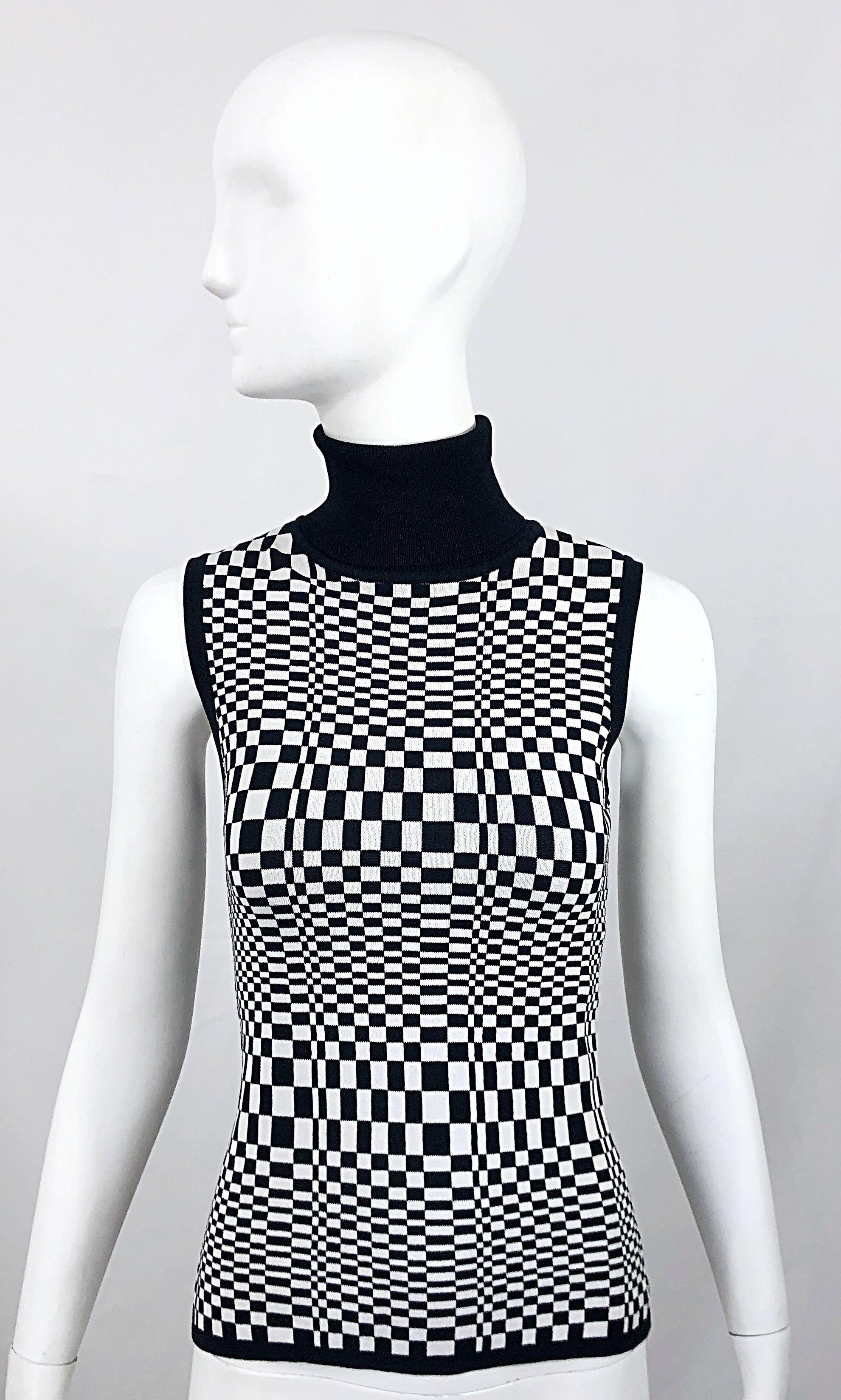 1990s Black and White Op Art 3 - D Print Sleeveless Vintage Knit Turtleneck Top For Sale 10