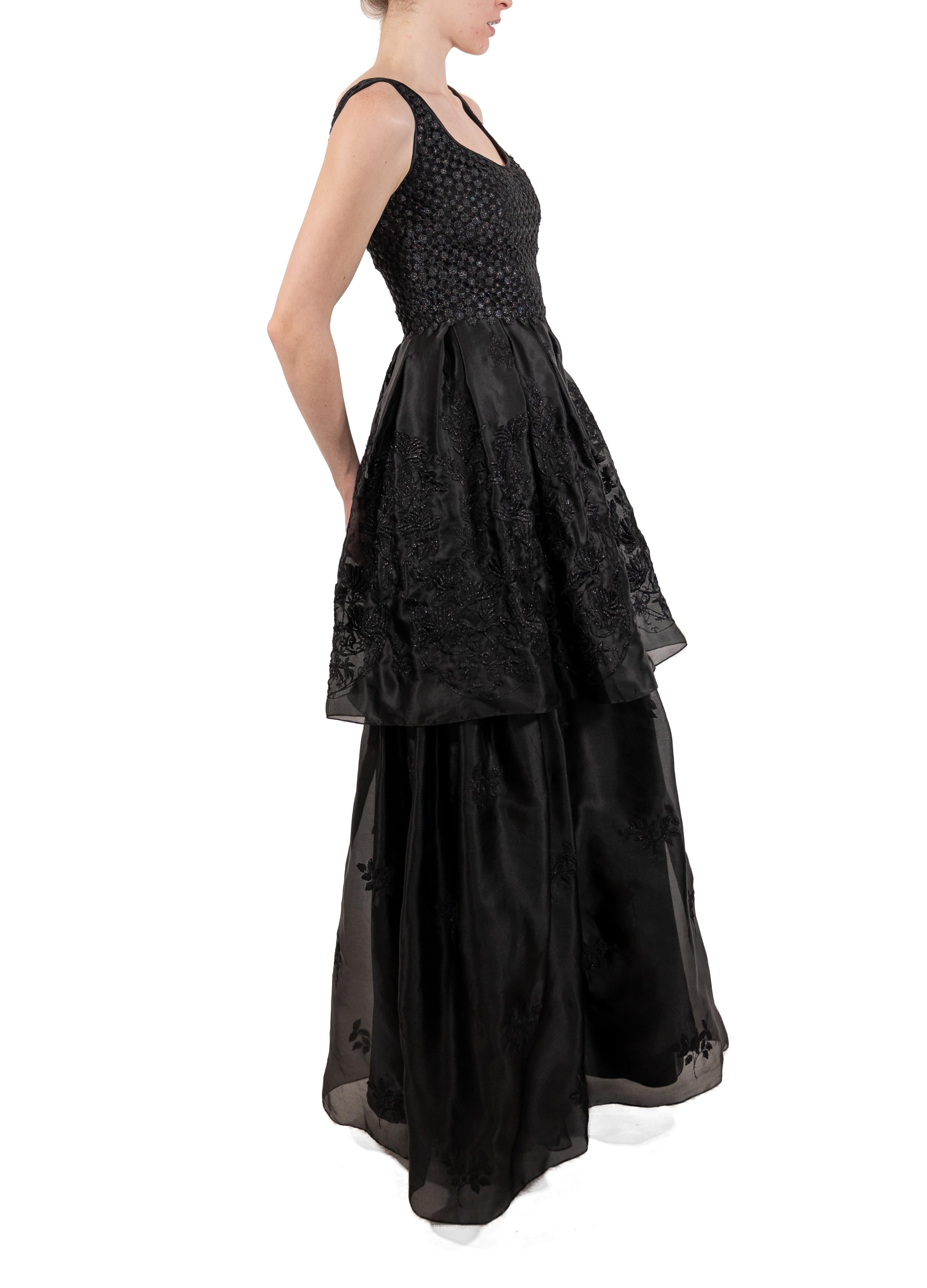 1990S Schwarzes besticktes Kleid aus Rayon und Seidenorganza im Angebot 1