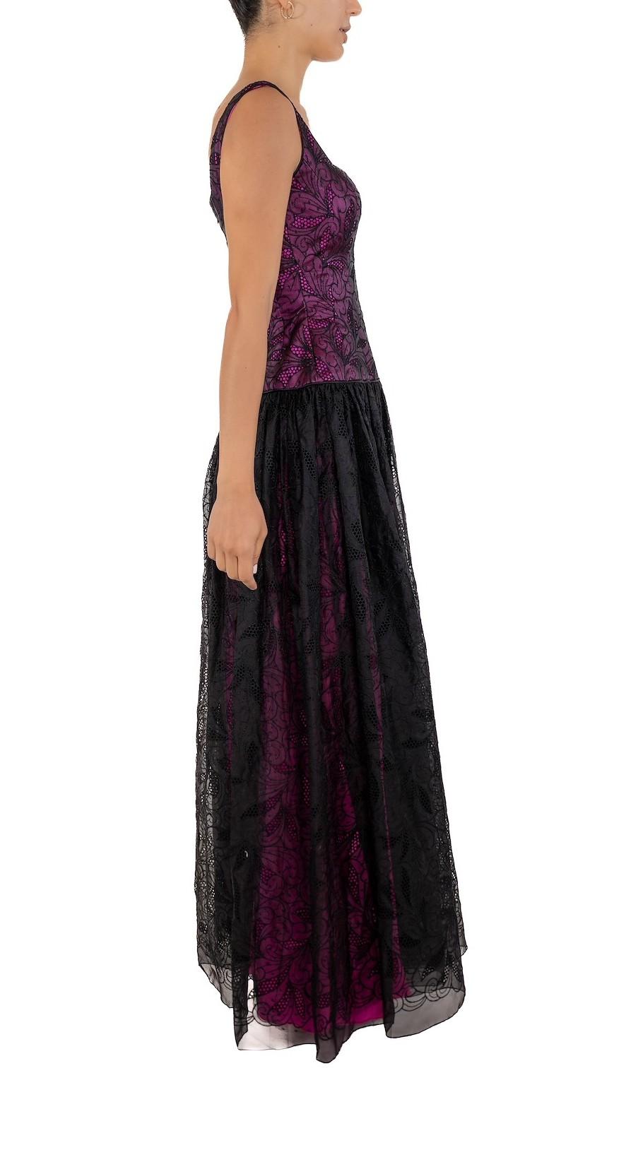 1990S Black Embroidered Silk Organza Ball Gown Lined In Hot Pink Satin For Sale 2