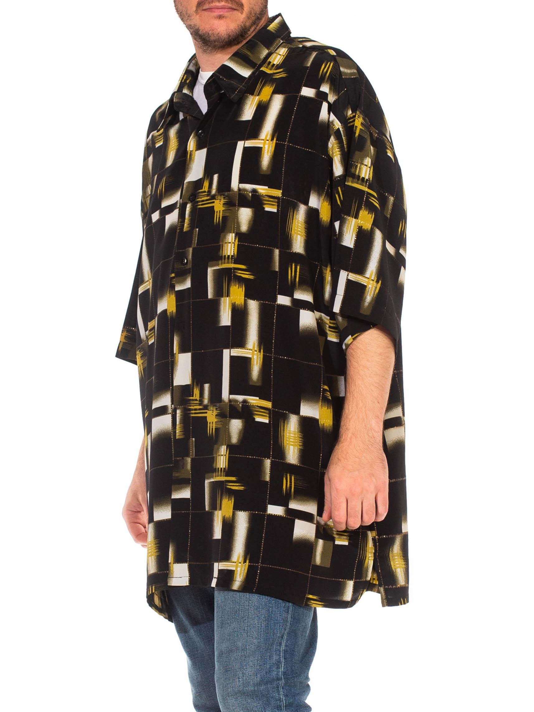1990S Black & Gold Polyester Men's Short Sleeve Shirt For Sale 4