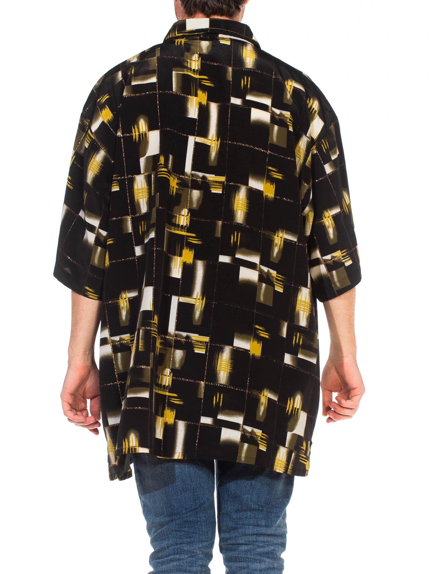 1990S Black & Gold Polyester Men's Short Sleeve Shirt For Sale 6