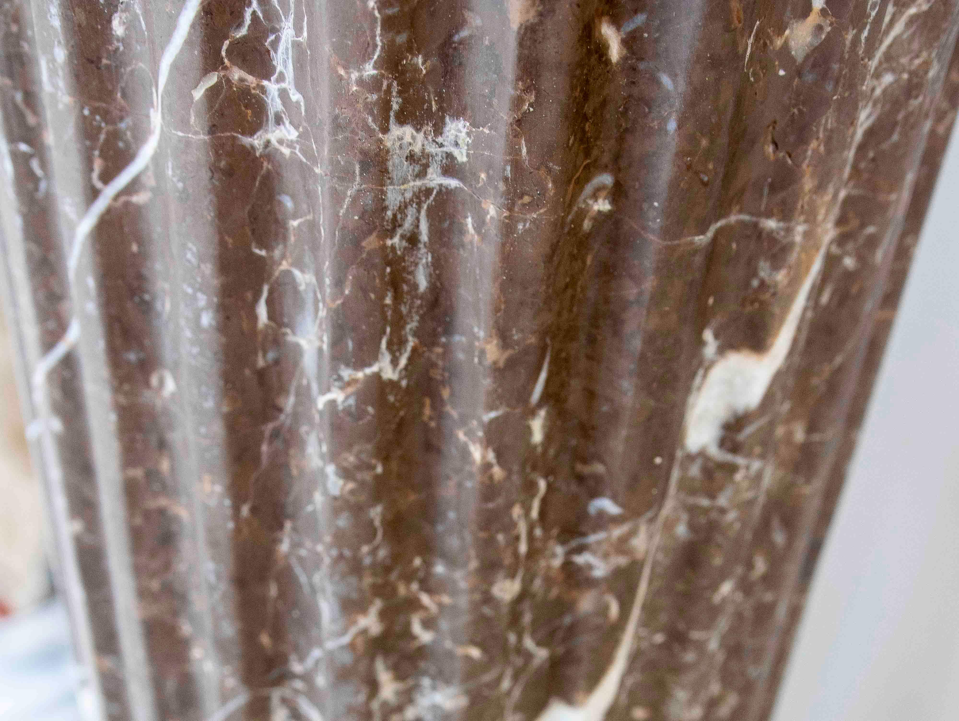 1990s Black Marble Column/Cylindrical Base on a White Marble Base For Sale 1