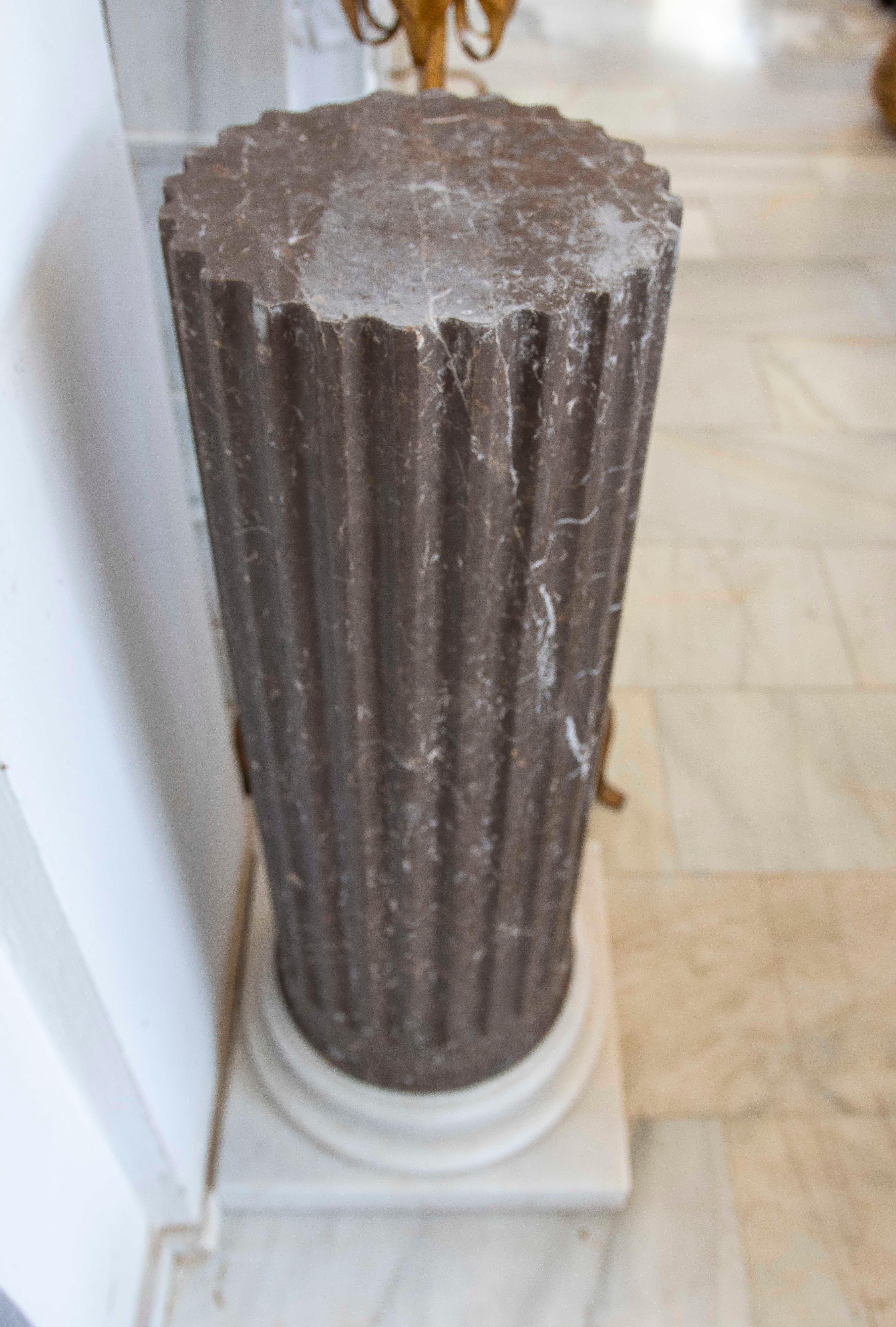 1990s Black Marble Column/Cylindrical Base on a White Marble Base For Sale 3