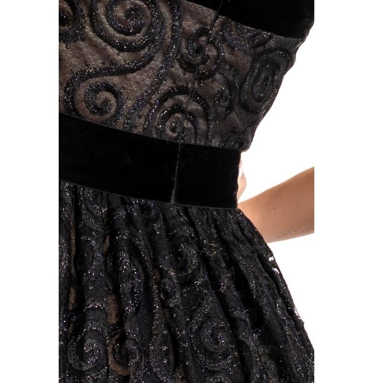 1990S Robe de bal asymétrique en dentelle de nylon brodée noir métallisé en vente 5