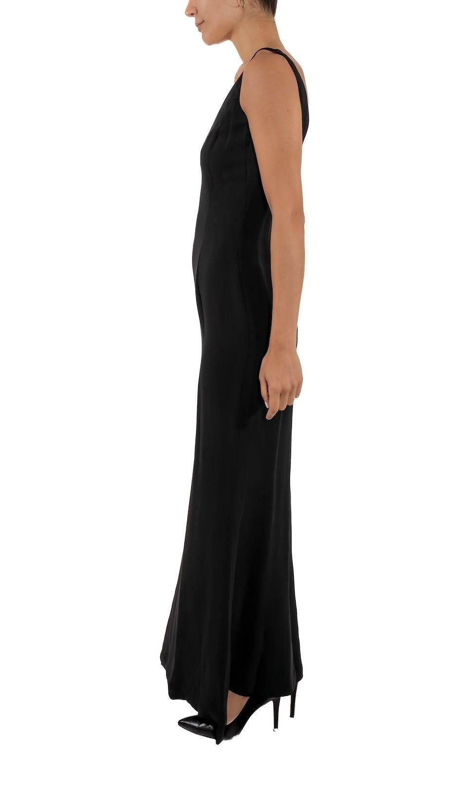 Noir 1990S - Robe de mannequin en soie minimaliste noire, entièrement doublée en rose shocking en vente