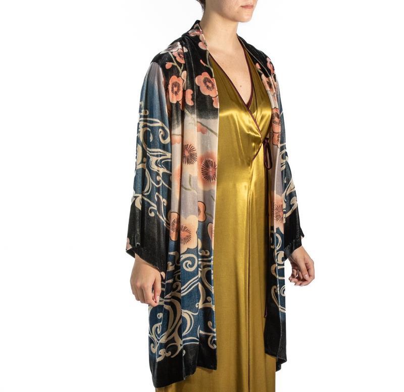 1990S Black & Pink Chinese Rayon Silk Burnout Velvet Robe For Sale 1